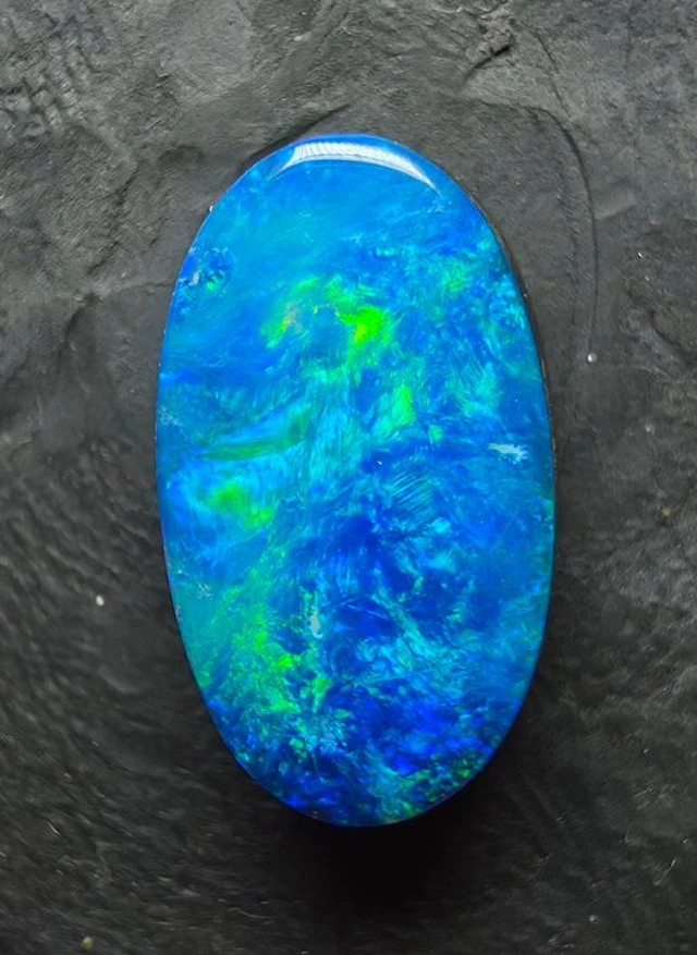 Opal Cabochon - Height: 13 mm - Width: 8 mm- 0.77 g - (1)