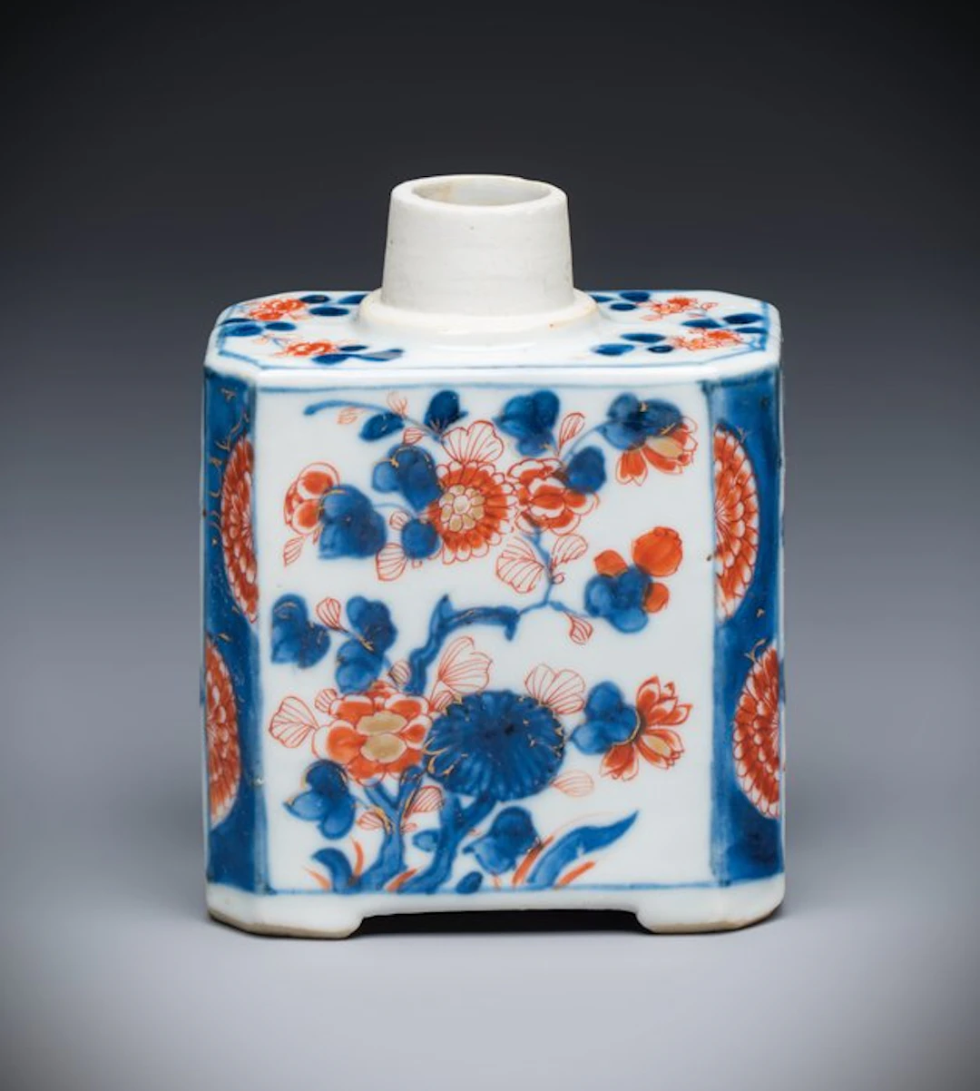 NO RESERVE - ANTIQUE CHINESE GILT IMARI FLORAL TEA CADDY