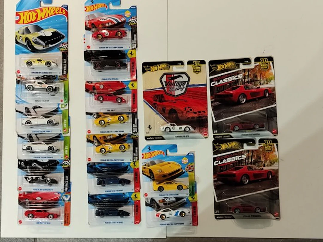 Hot Wheels 1:64 - Model car (18) - Collezione Hot Wheels...