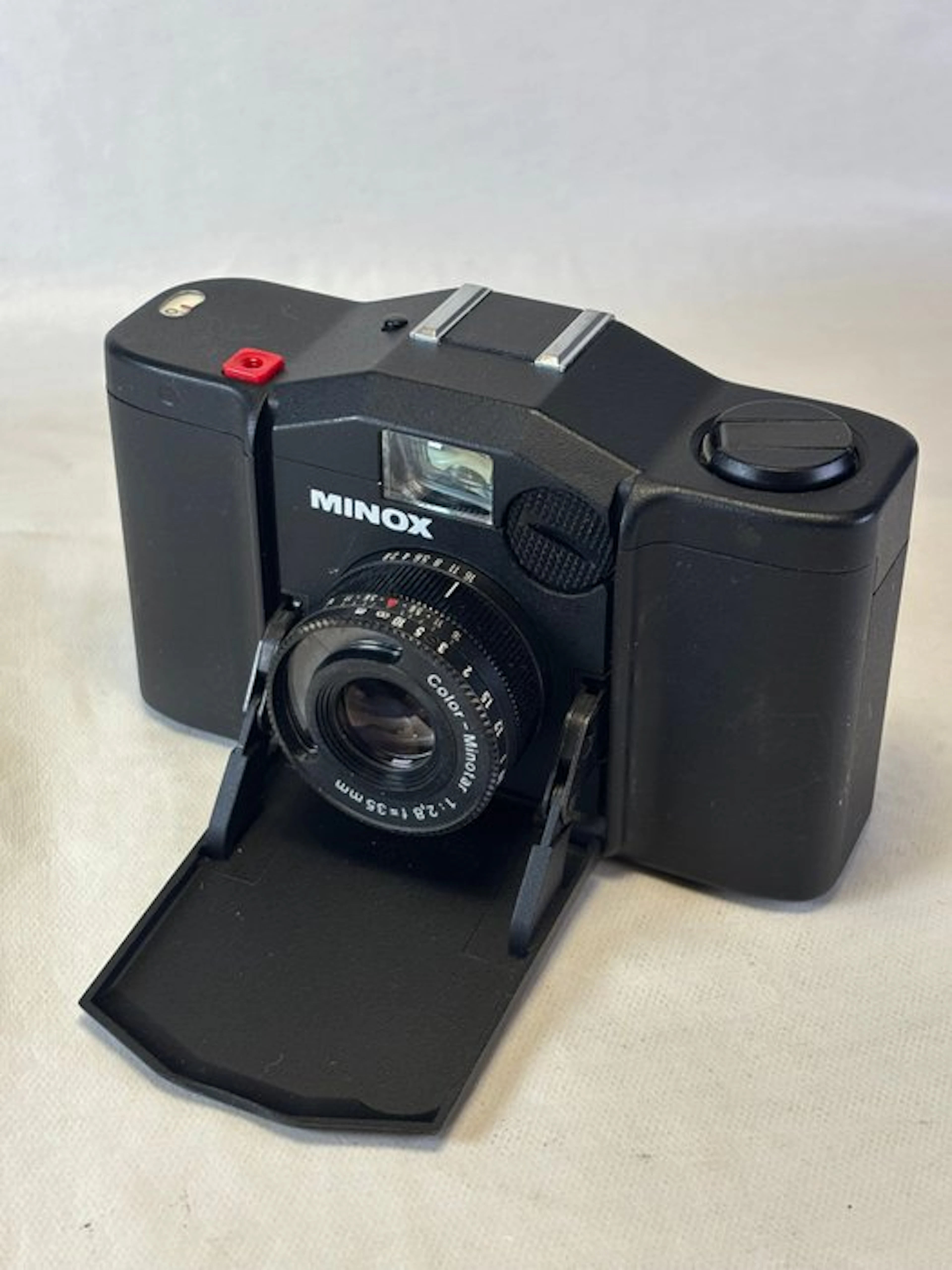 Minox 35 EL met Color Minotar 2.8/35mm | Analogue compact camera
