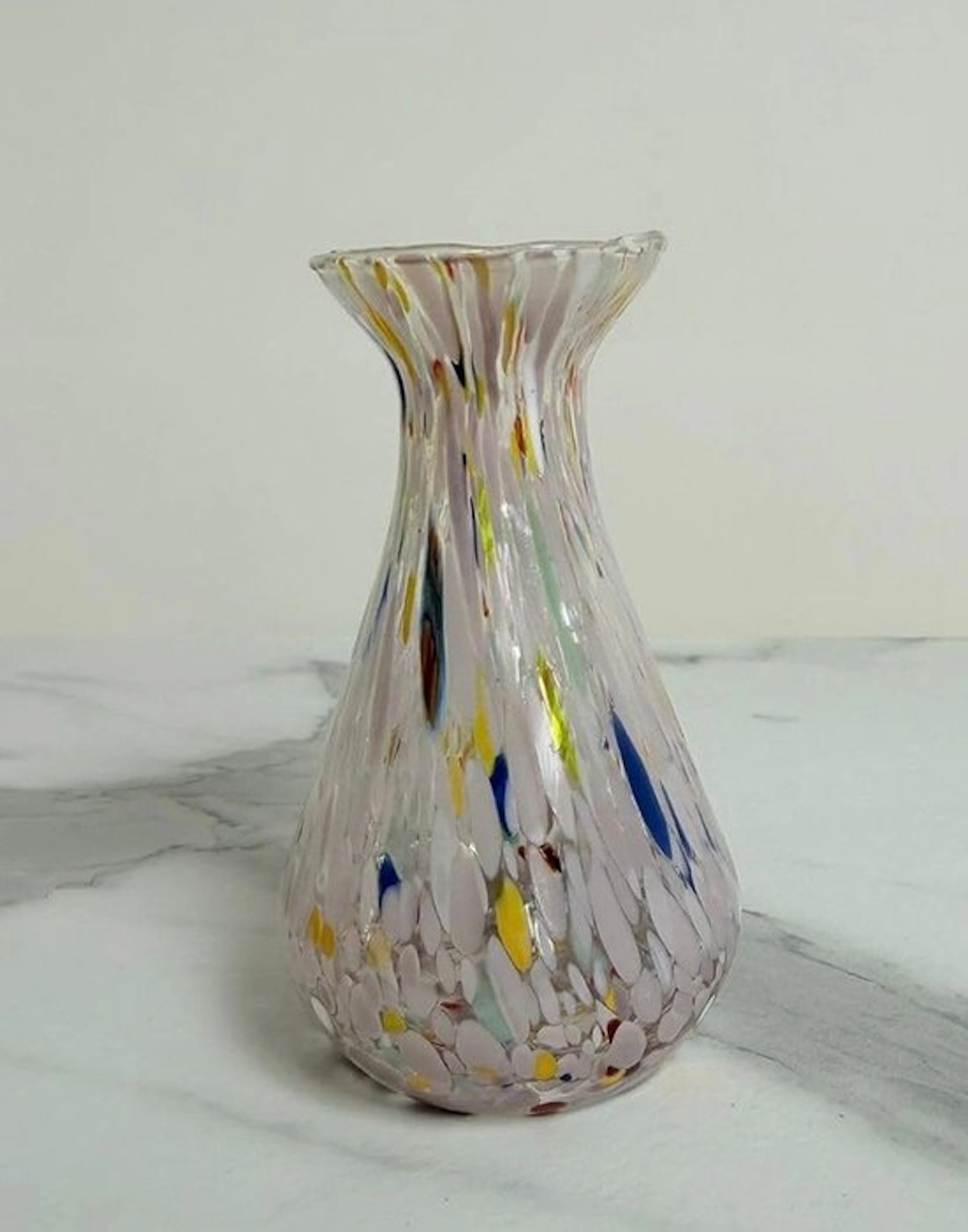 Vase - Hand-blown glass. - Made in Italy