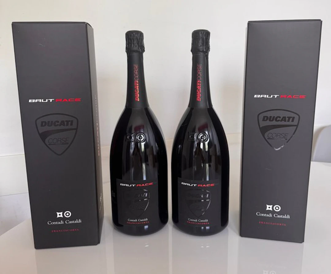 Contadi Castaldi Brut Race Ducati Corse - Franciacorta DOCG - 2 Magnums (1.5L)