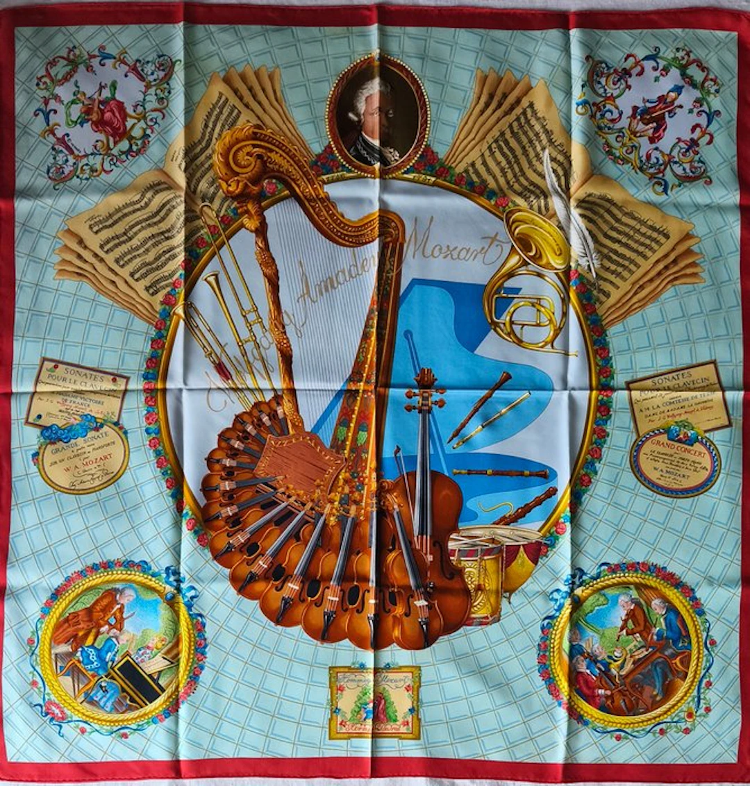Hermès - MOZART by Julie Abadie. Recherché - Foulard