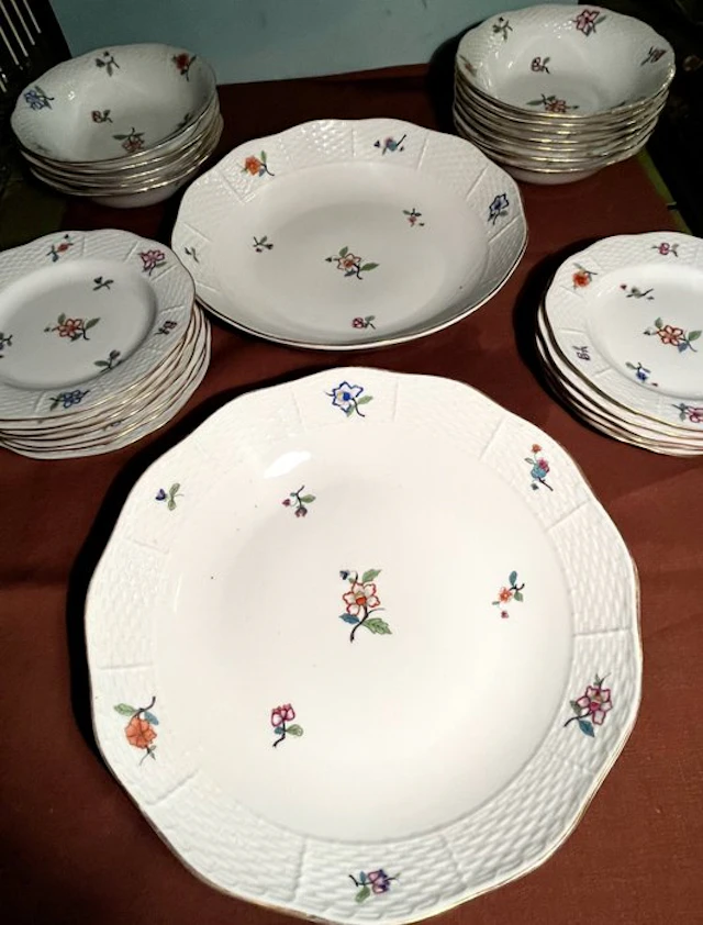 Herend - Table service for 12 (26) - Porcelain