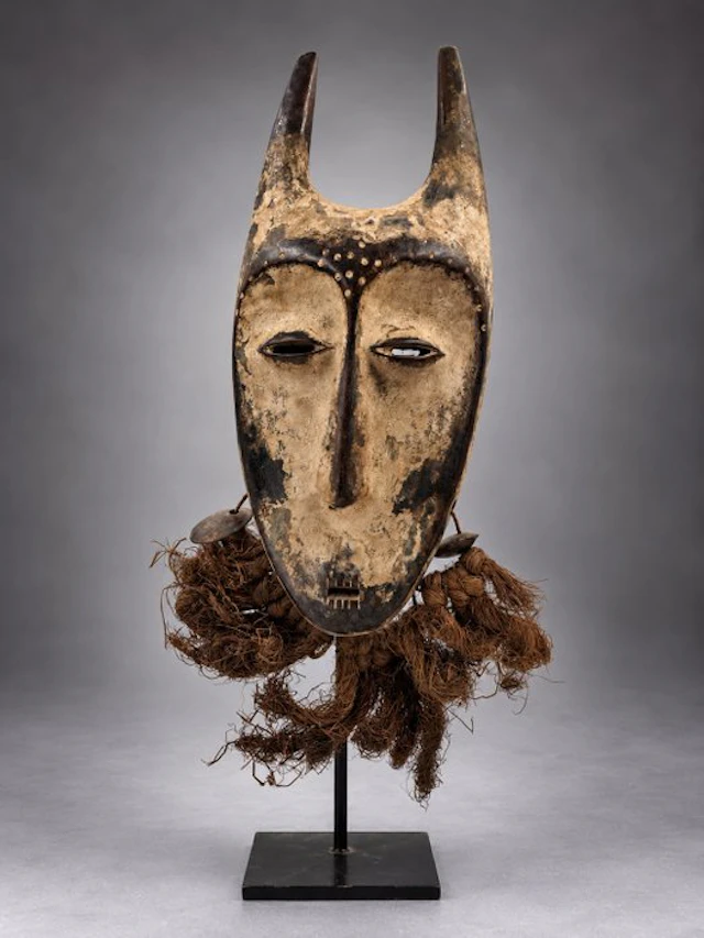 Kayanda Lega Dance Mask - DR Congo