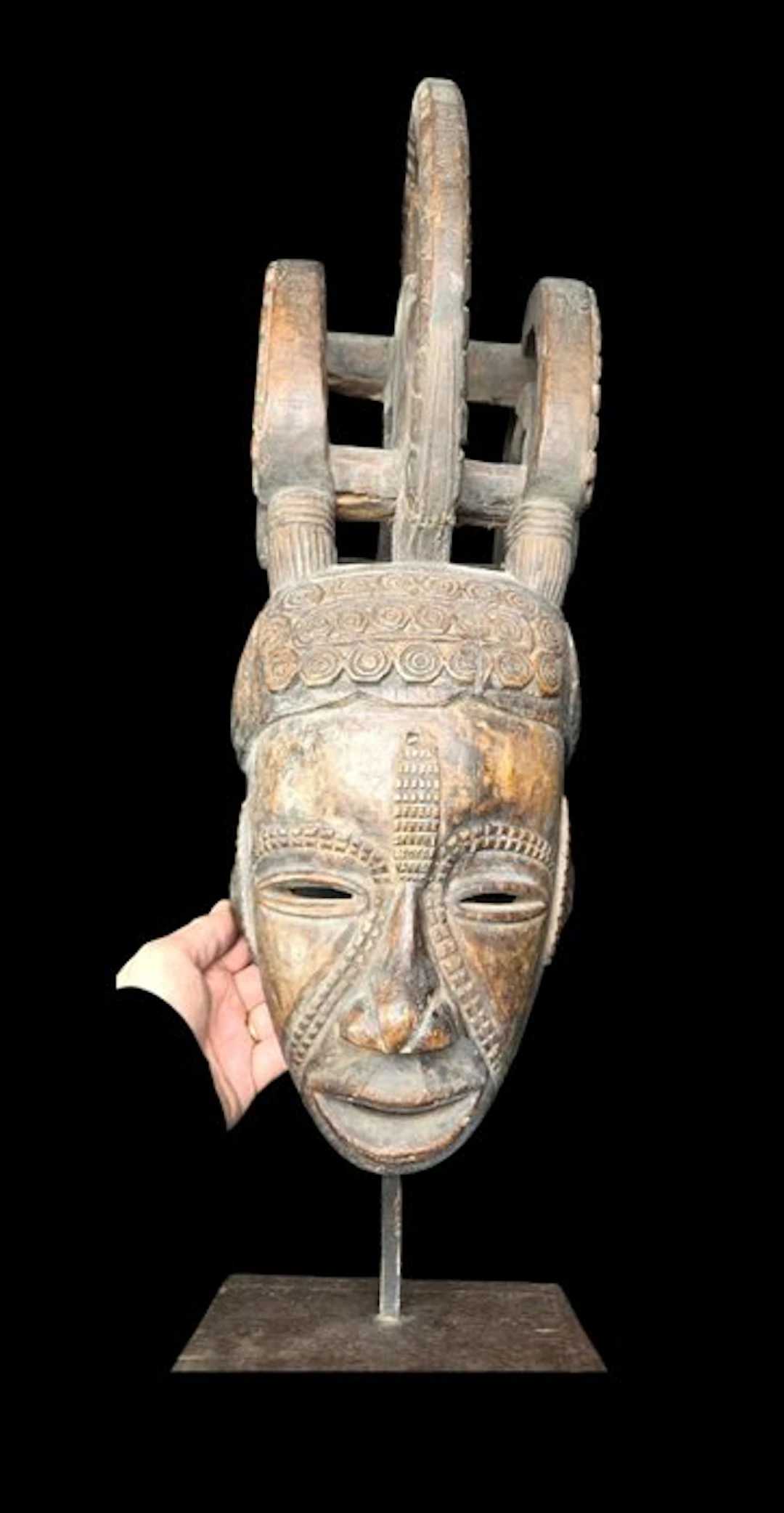 Original Igbo mask - 82 cm height - - stand includ in this selling - Nigeria