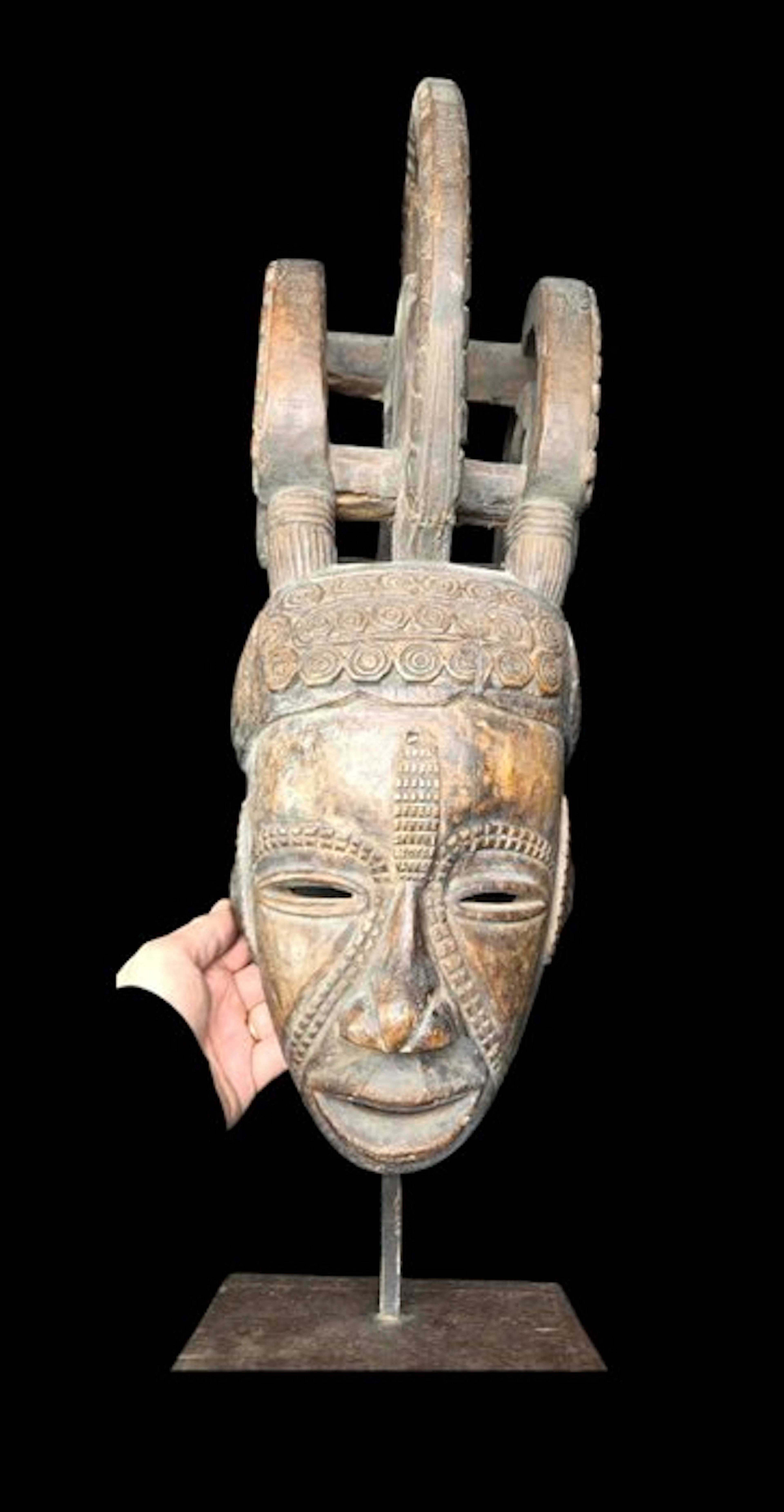 Original Igbo mask - 82 cm height - - stand includ in this selling - Nigeria