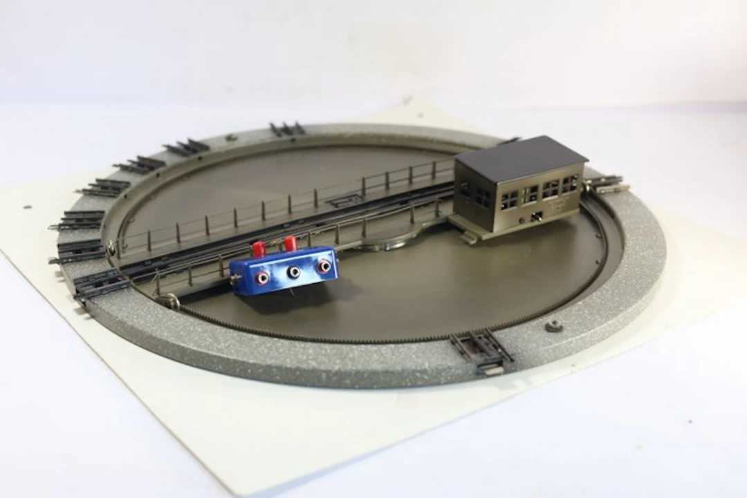 Märklin H0 - 7186 - Model train attachment (1) - Electric M-rail rotary table