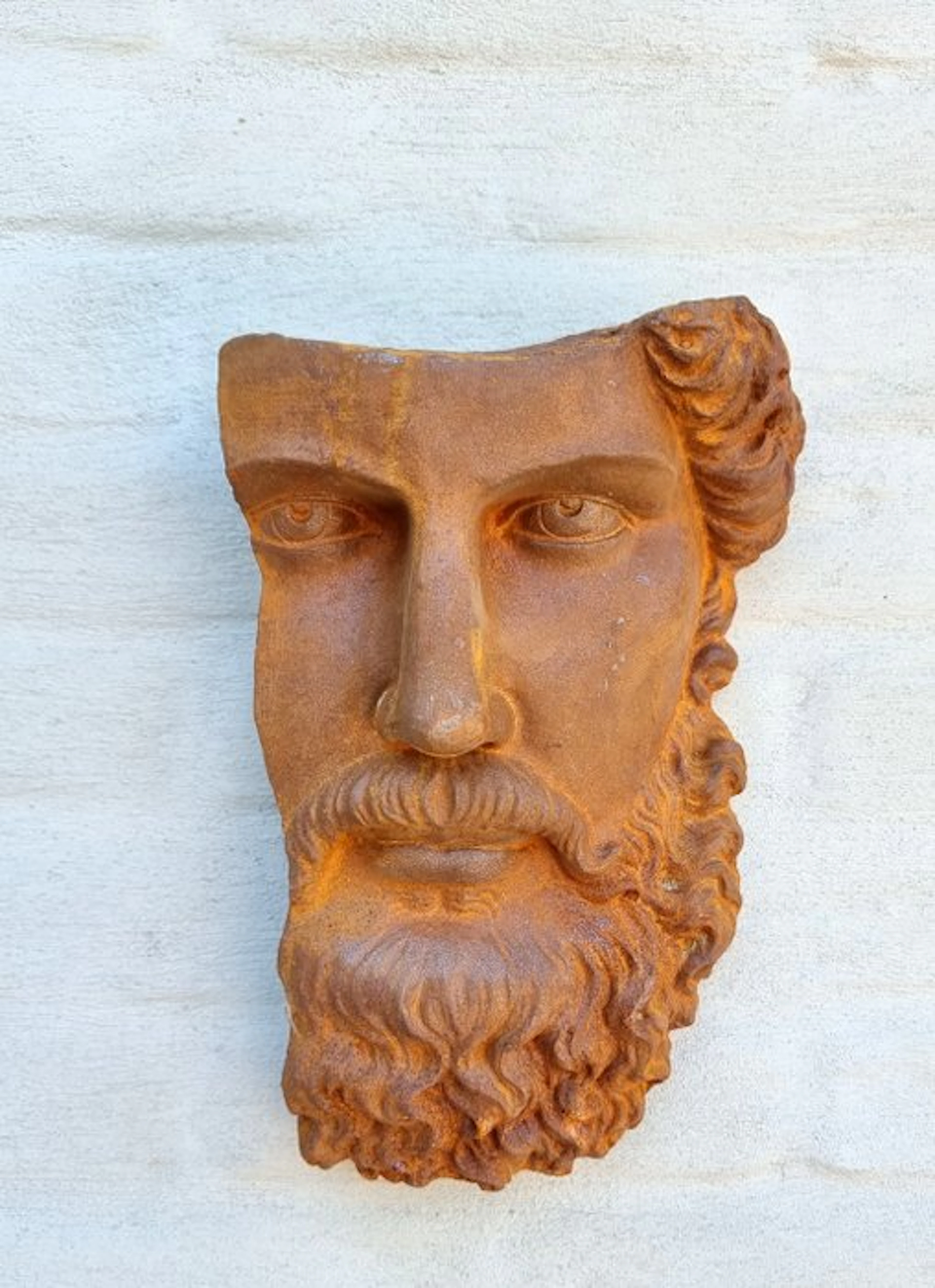 Figurine - Mythical face - wall art - Iron