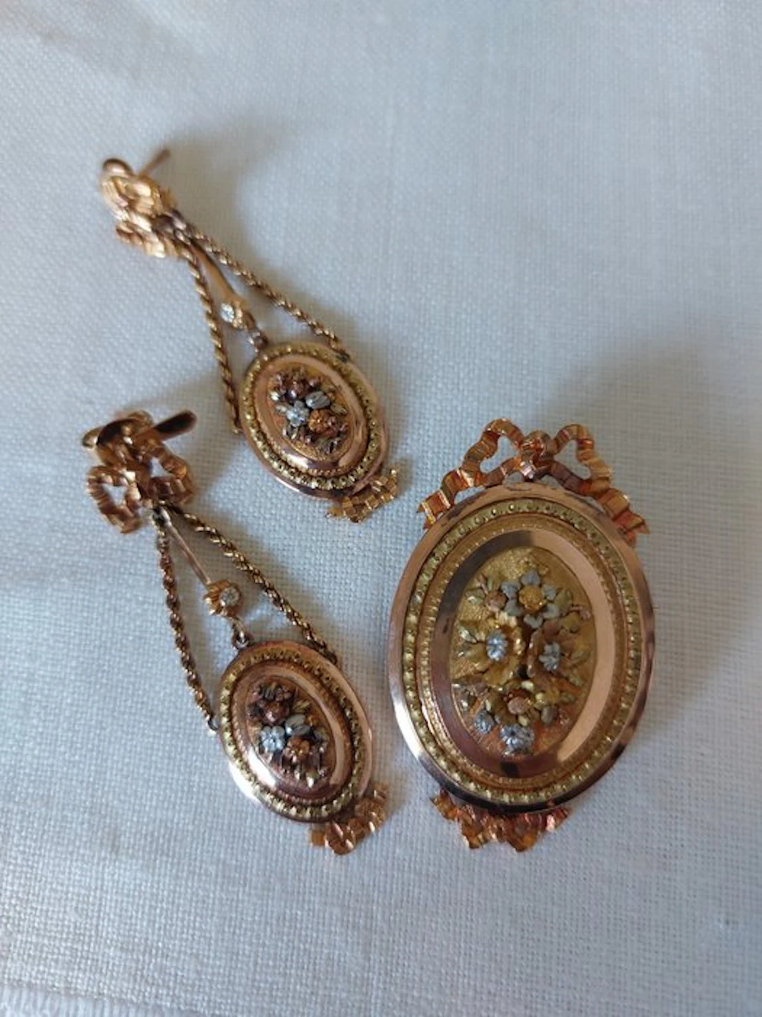 3 piece jewellery set - 18 kt. Yellow gold