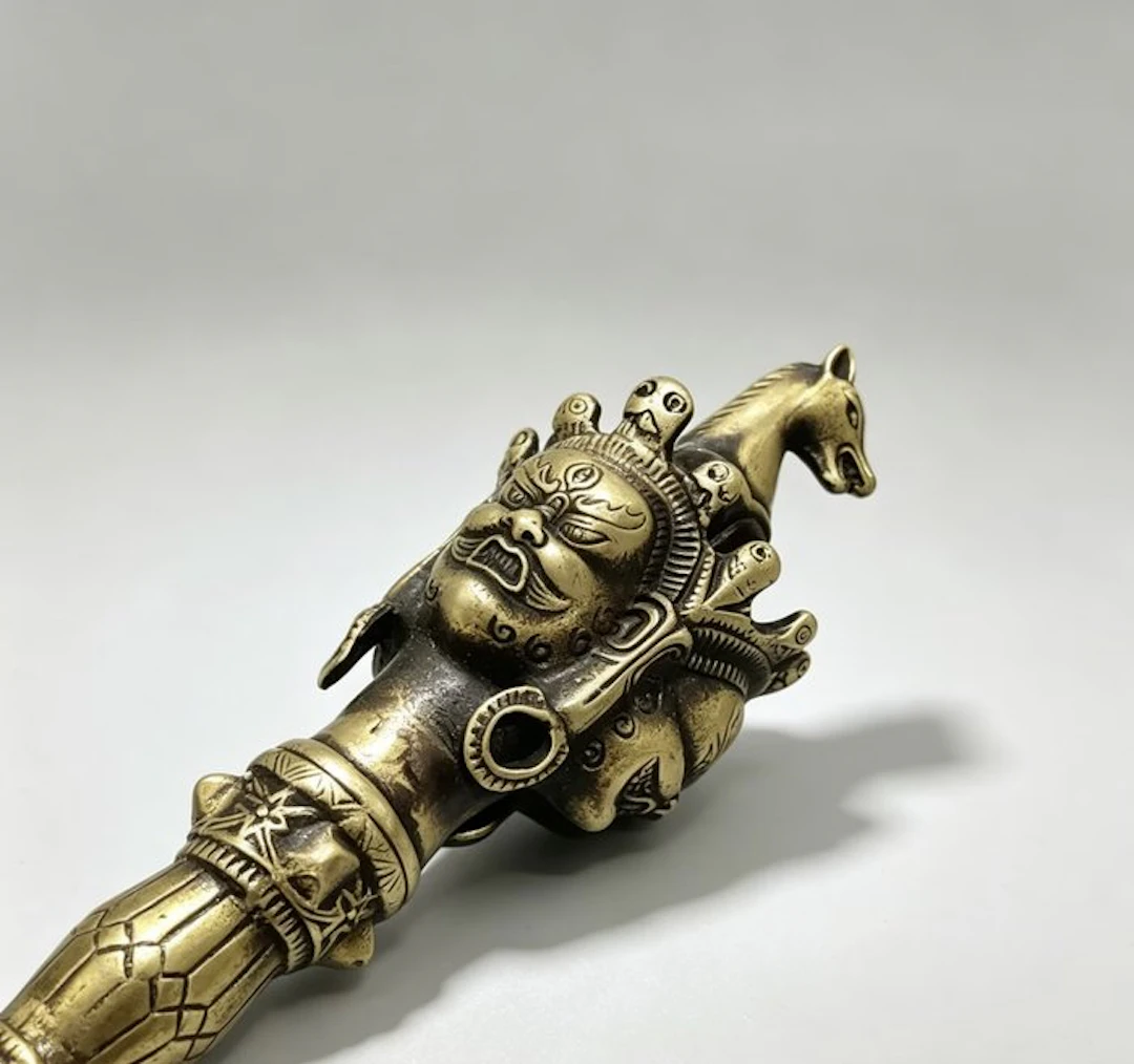 Decorative ornament - Vajra