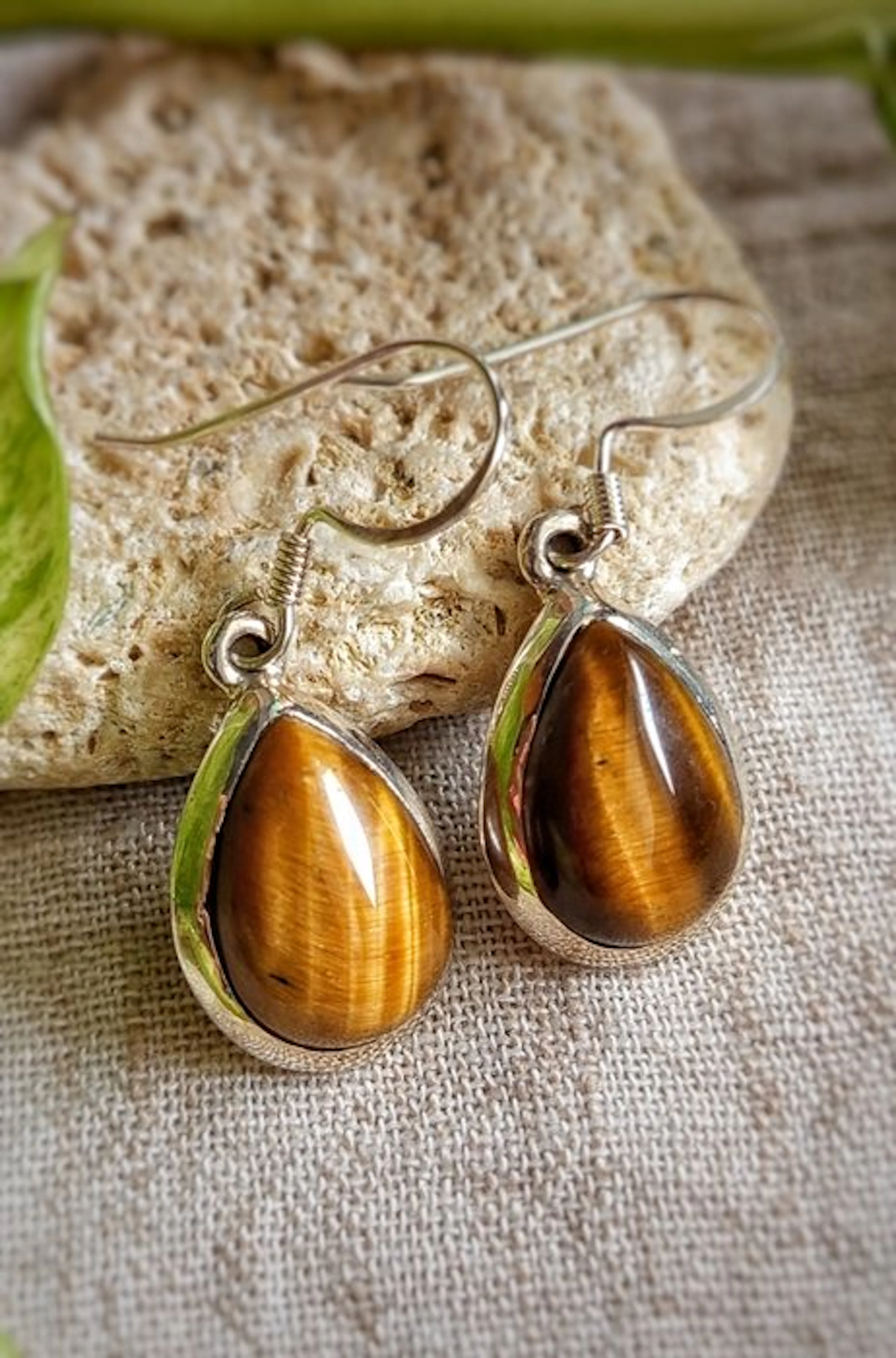 Sterling silver 925 earrings with Tiger’s Eye — top quality