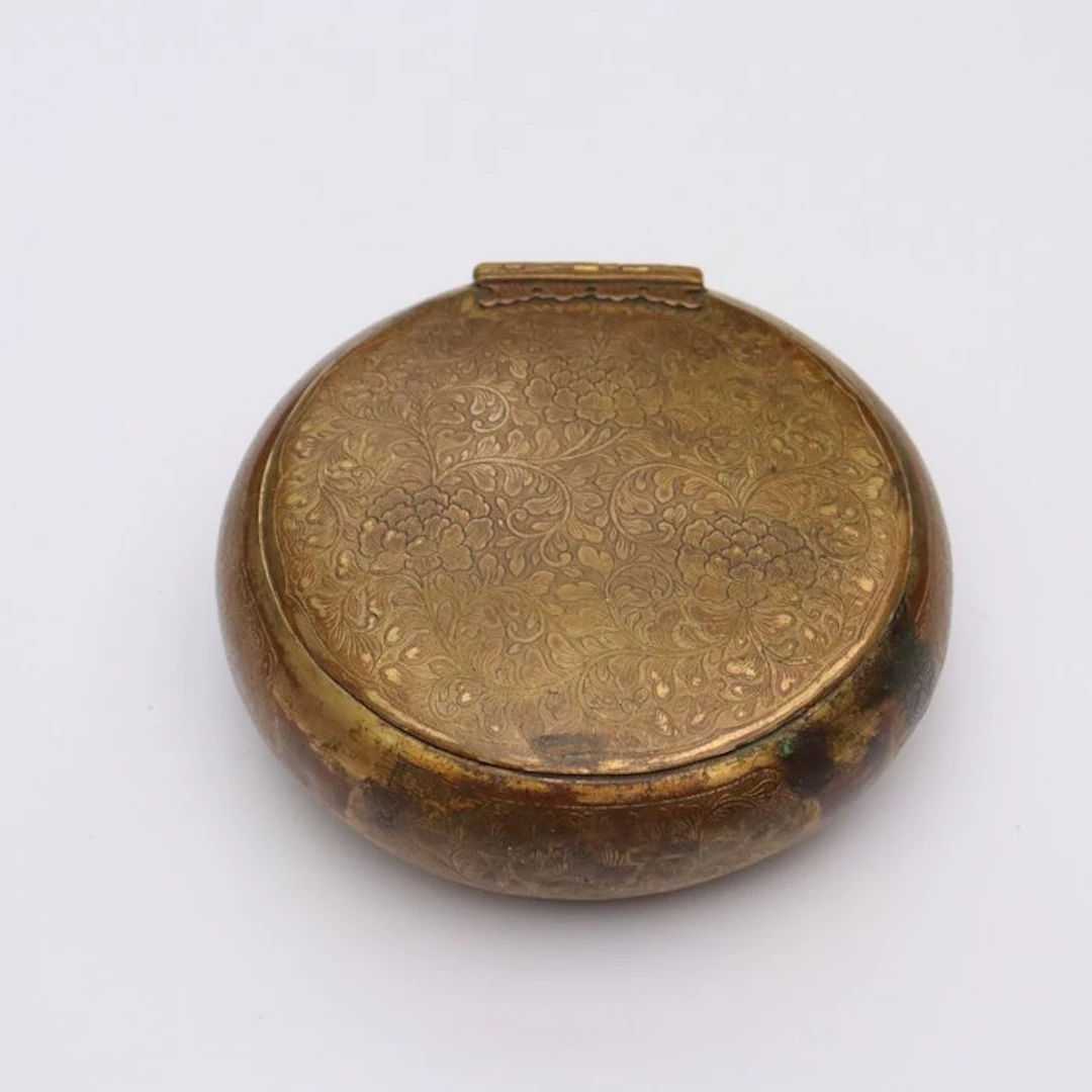 Sawasa Ware tobacco box - Sawasa alloy - Japan - Edo Period (1600-1868)