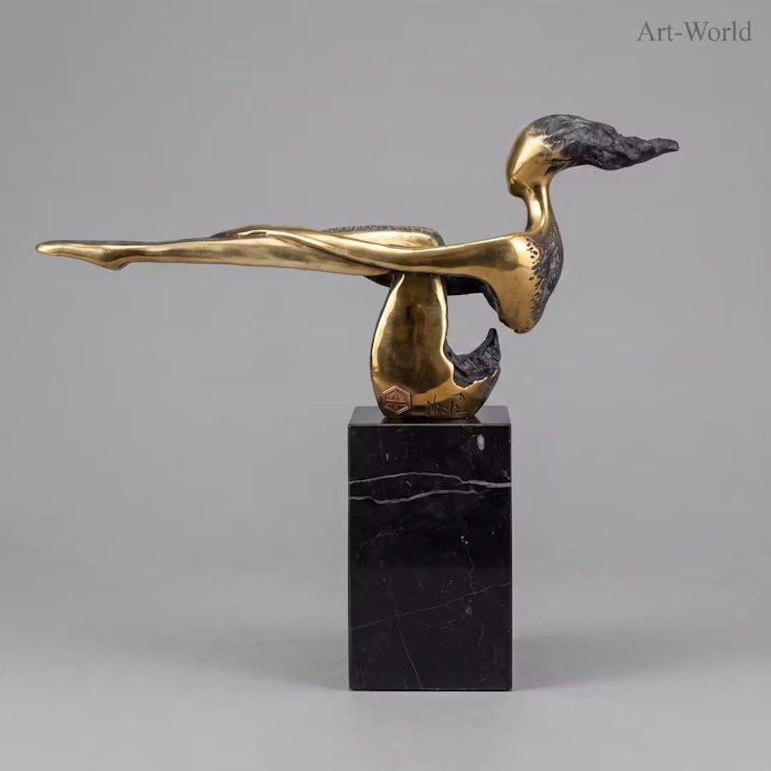 Statue, Modern bronzen sculptuur van een naakte vrouw - 29 cm - Bronze, Marble