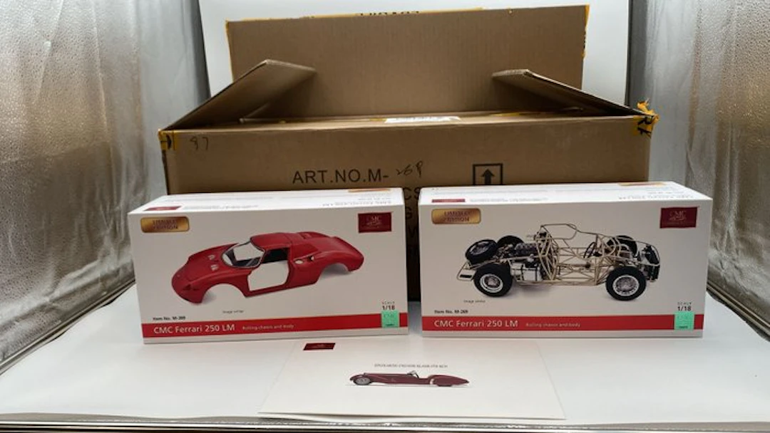 CMC 1:18 - Model car - Ferrari 250LM Car body + Rolling Chassis 1963 - (cod.H1)