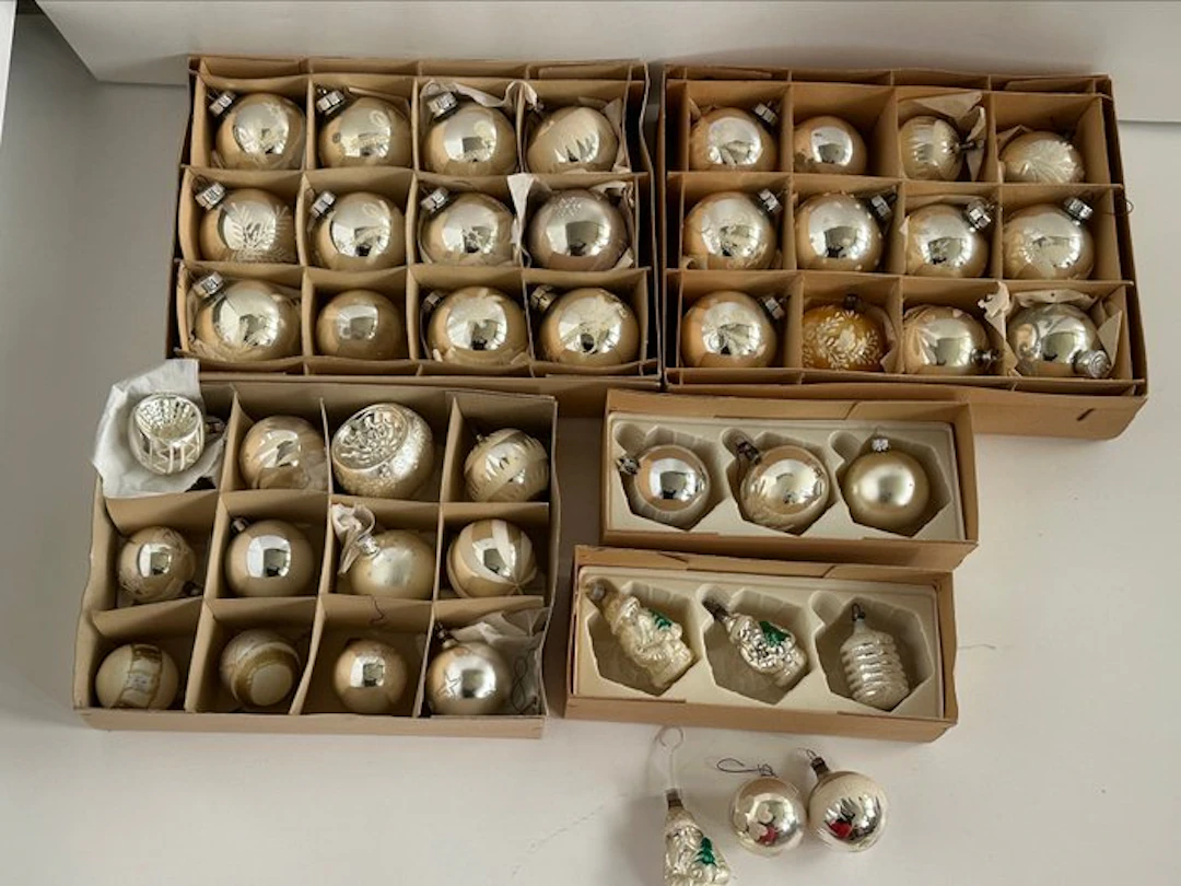 Christmas baubles 44 kerstballen / kerstbellen / kerst ornamenten (44) - Glass