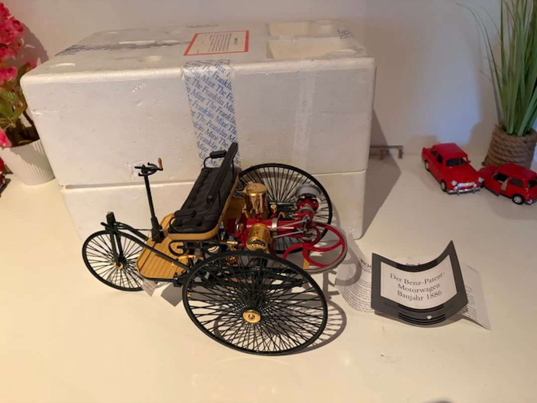 Franklin Mint 1:8 - Model car - Mercedes Patent...