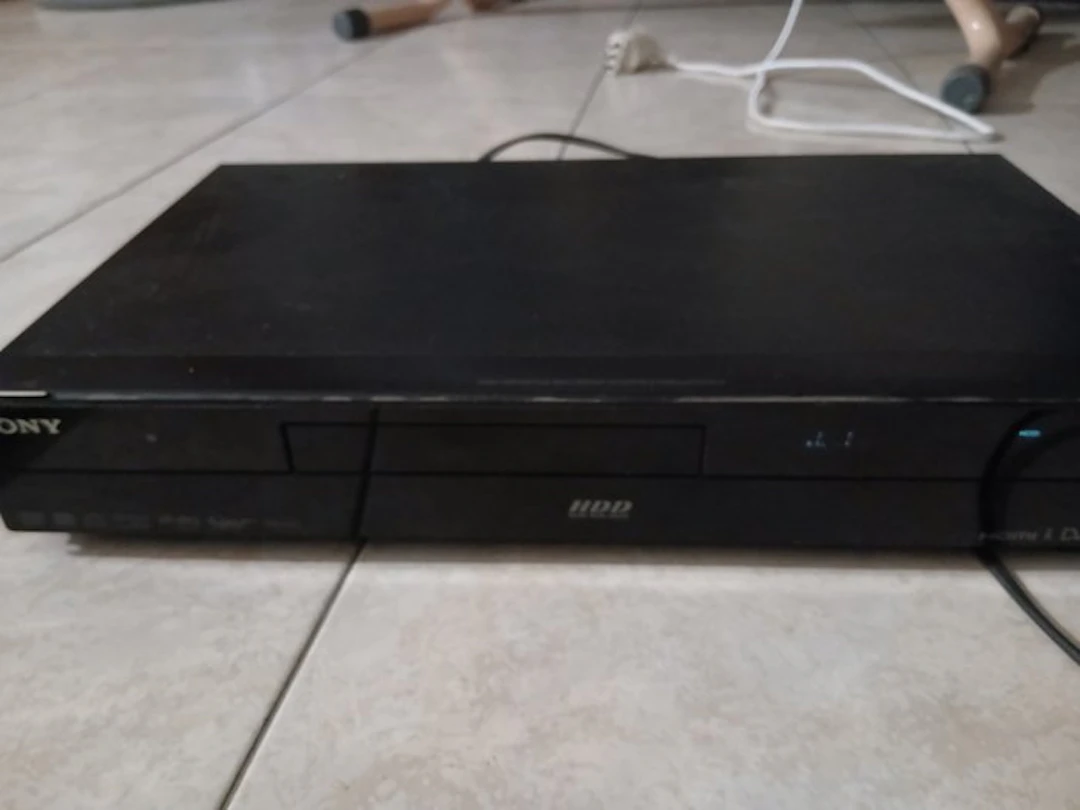 Sony RDR-DC100 DVD player