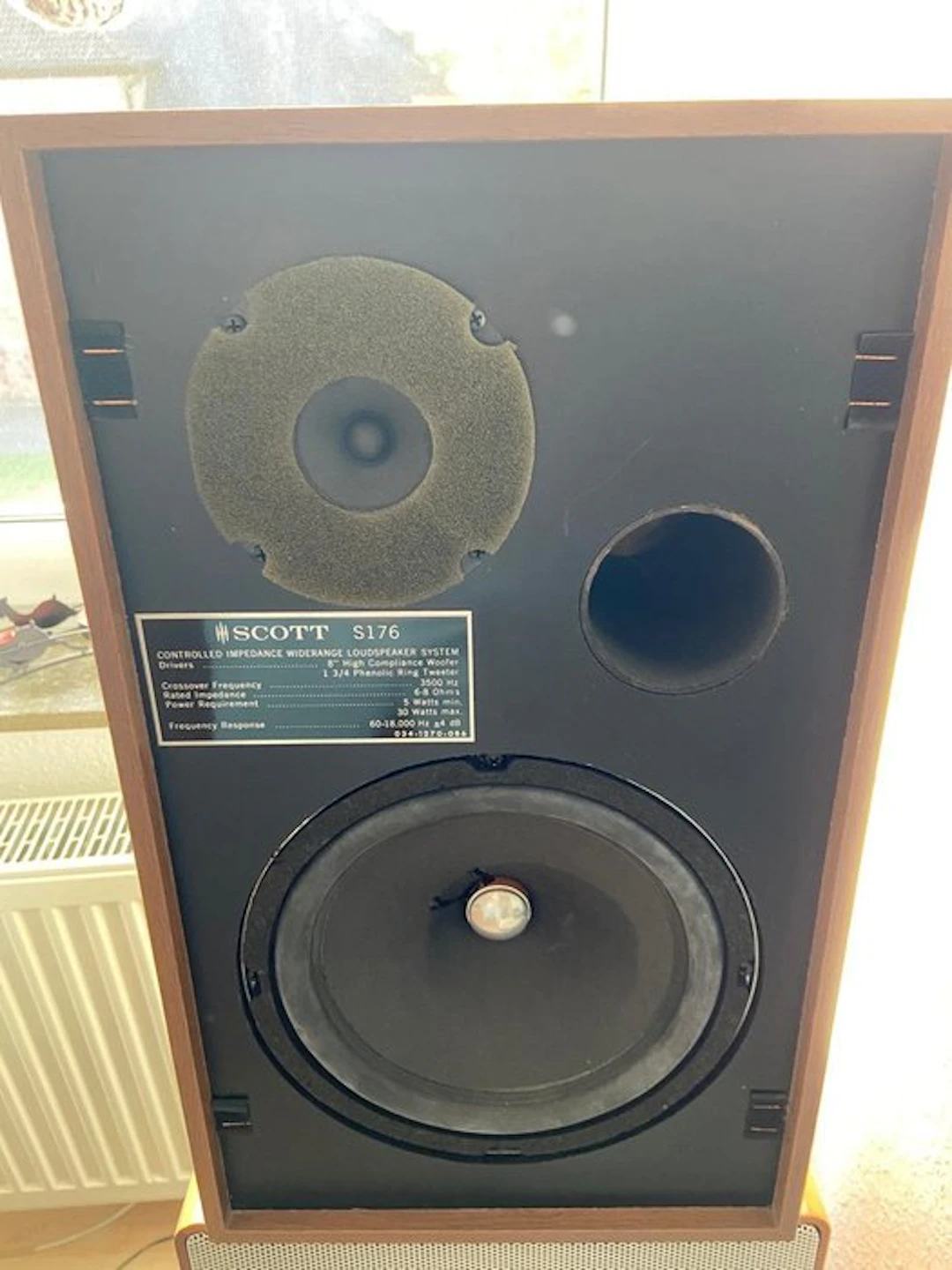 H.H. Scott - S176 / 3-Way Bass Reflex Bookshelf / Floorstanding Speaker set