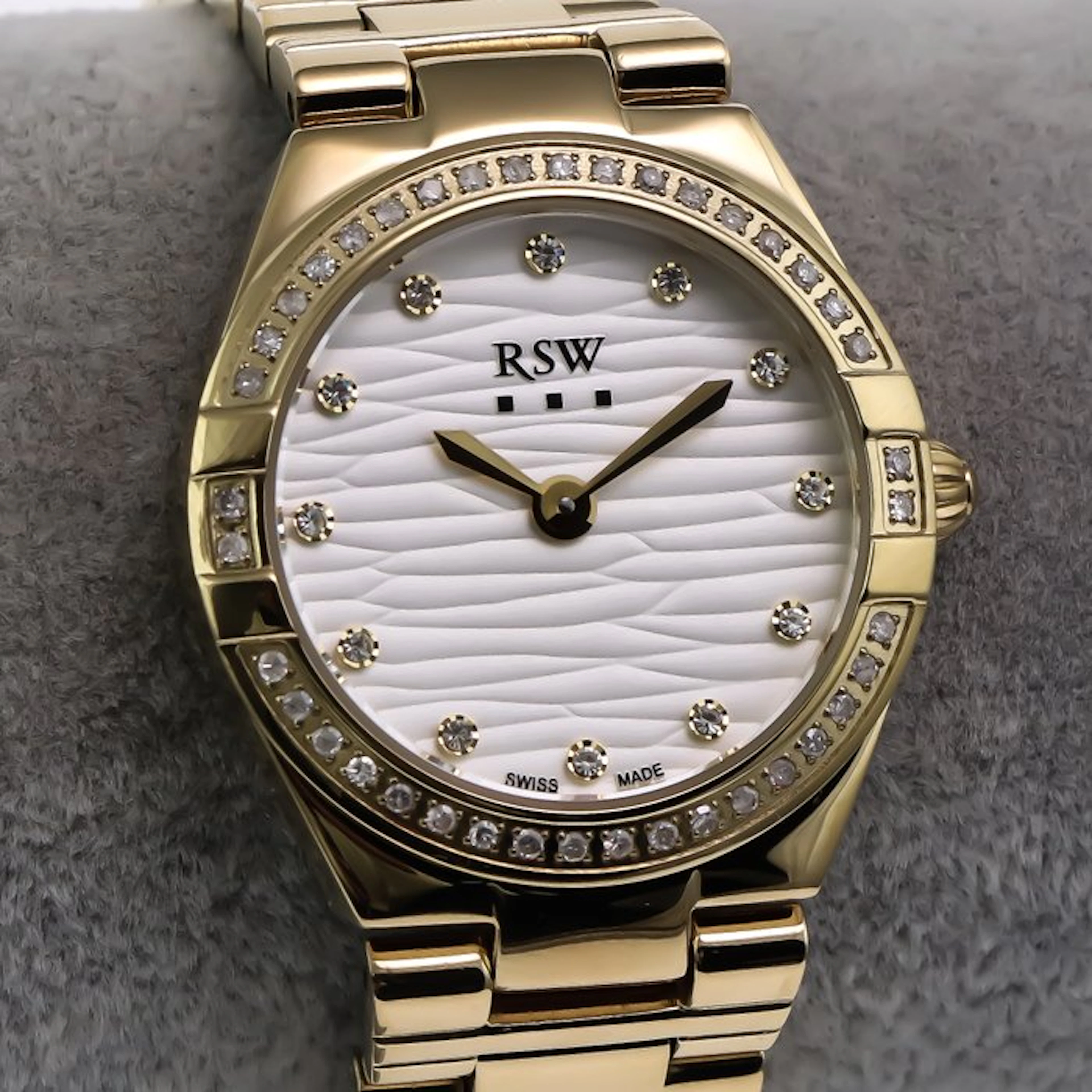 RSW - Swiss Diamond Watch - RSWL156-GG-D-1 - No reserve...