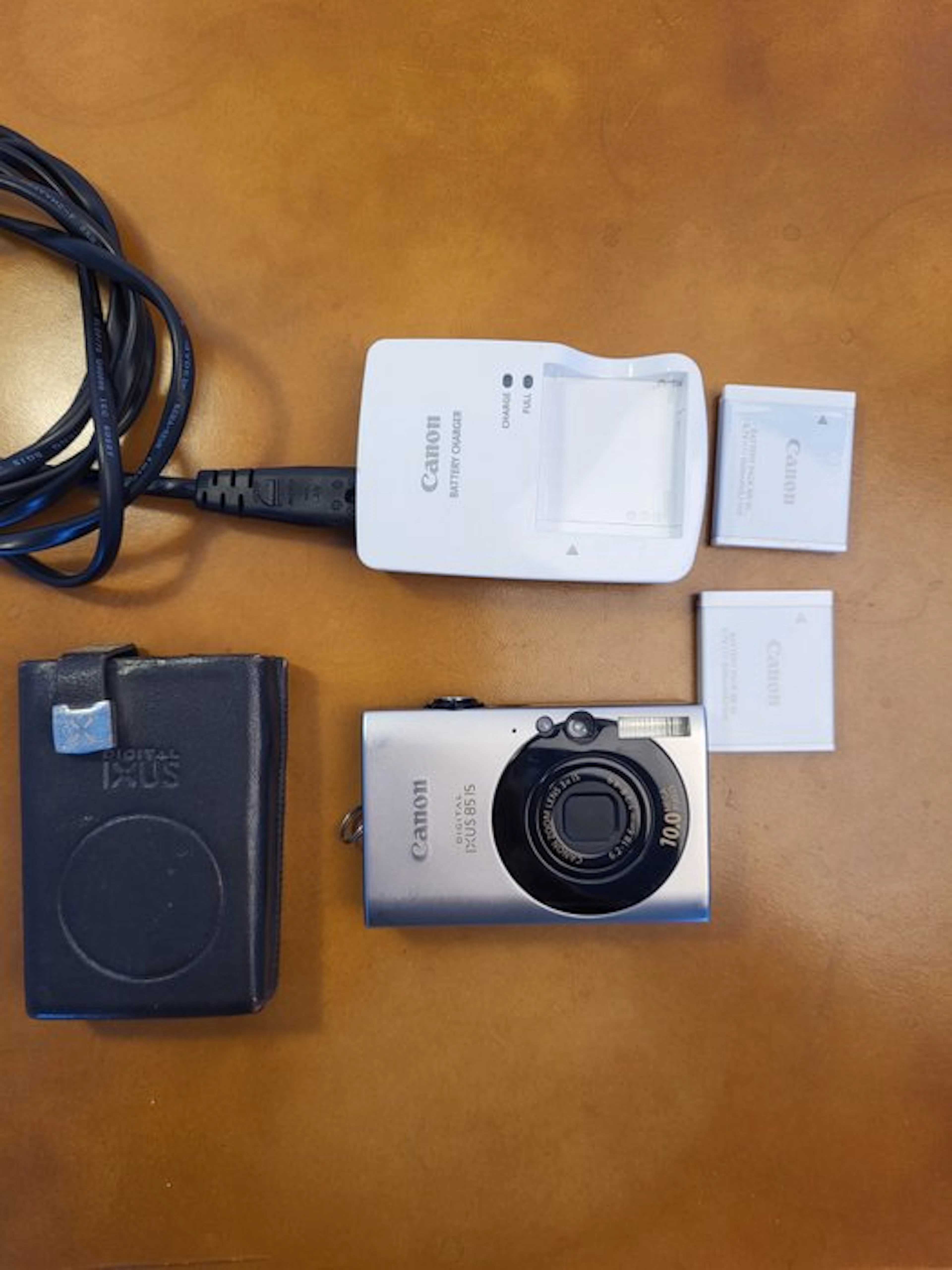 Canon Digital IXUS 85 IS, 2008 Mirrorless camera