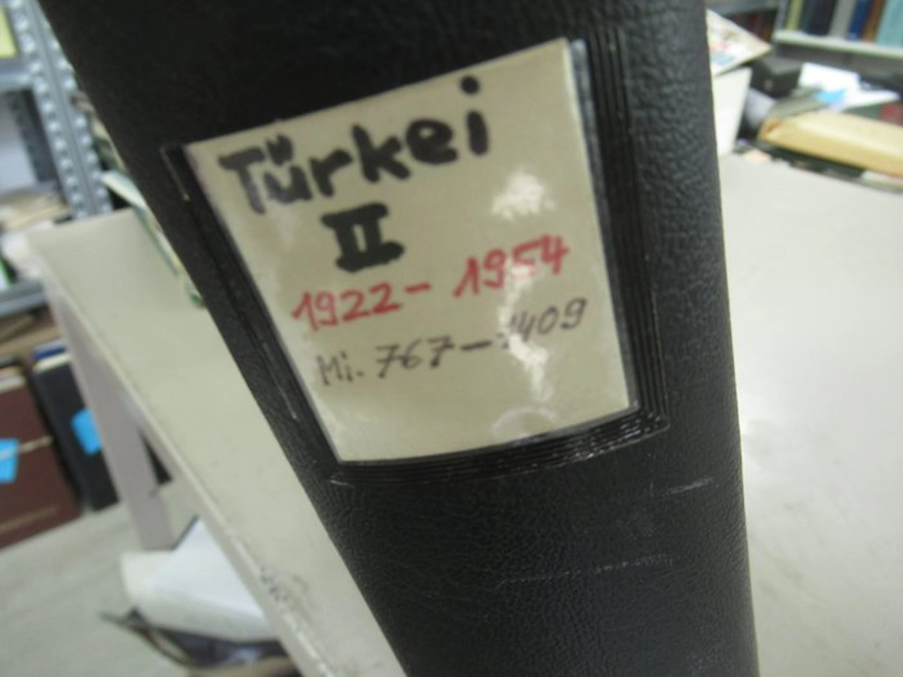 Türkiye 1922/1954 - Collection Turkey II in a black armband, 1922–1954 - Michel