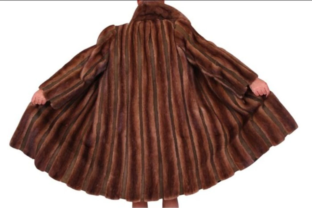 Artisan Furrier - Fur coat