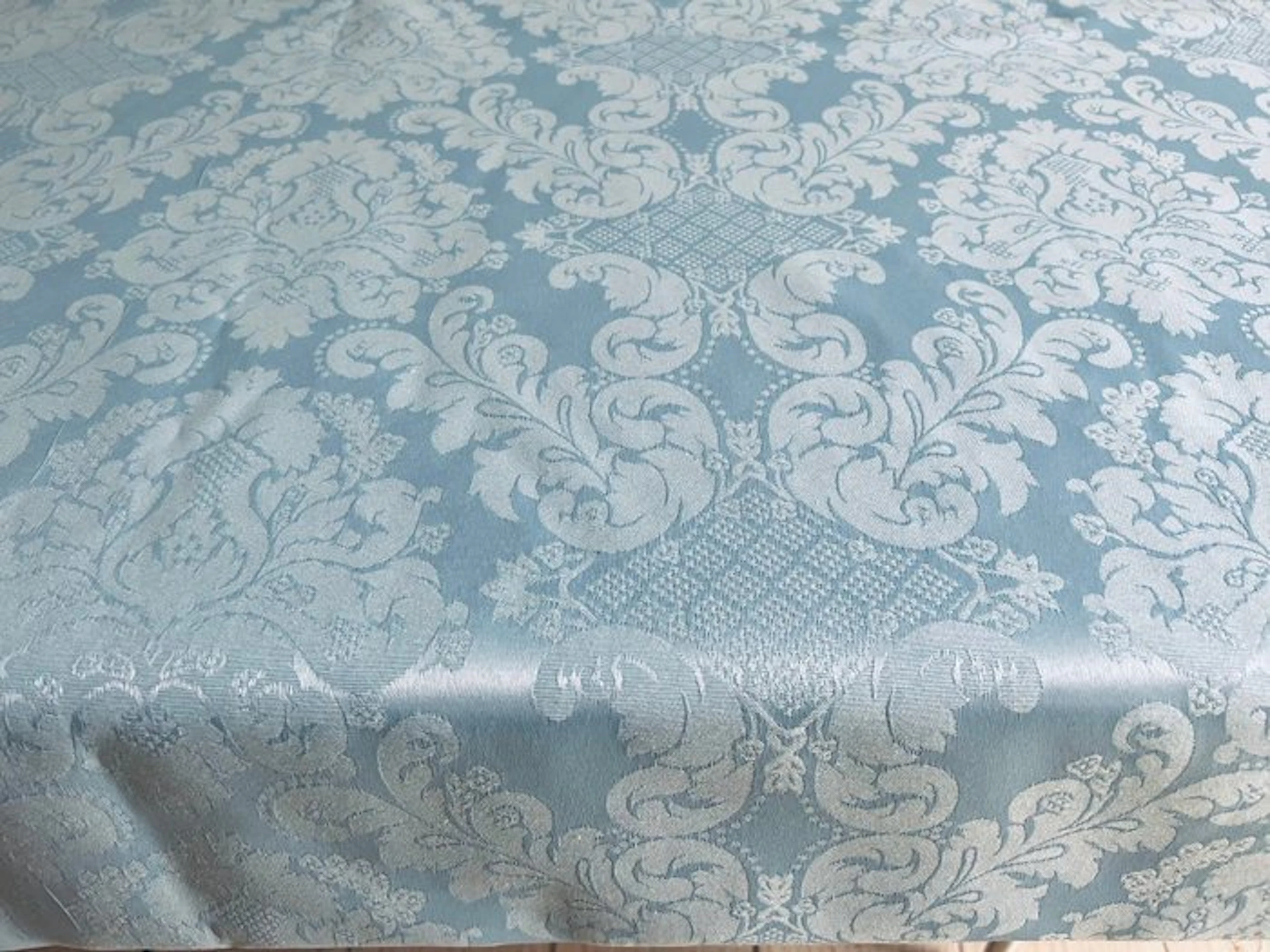 No reserve price!! Celestial Enchantment - Blue Damask...