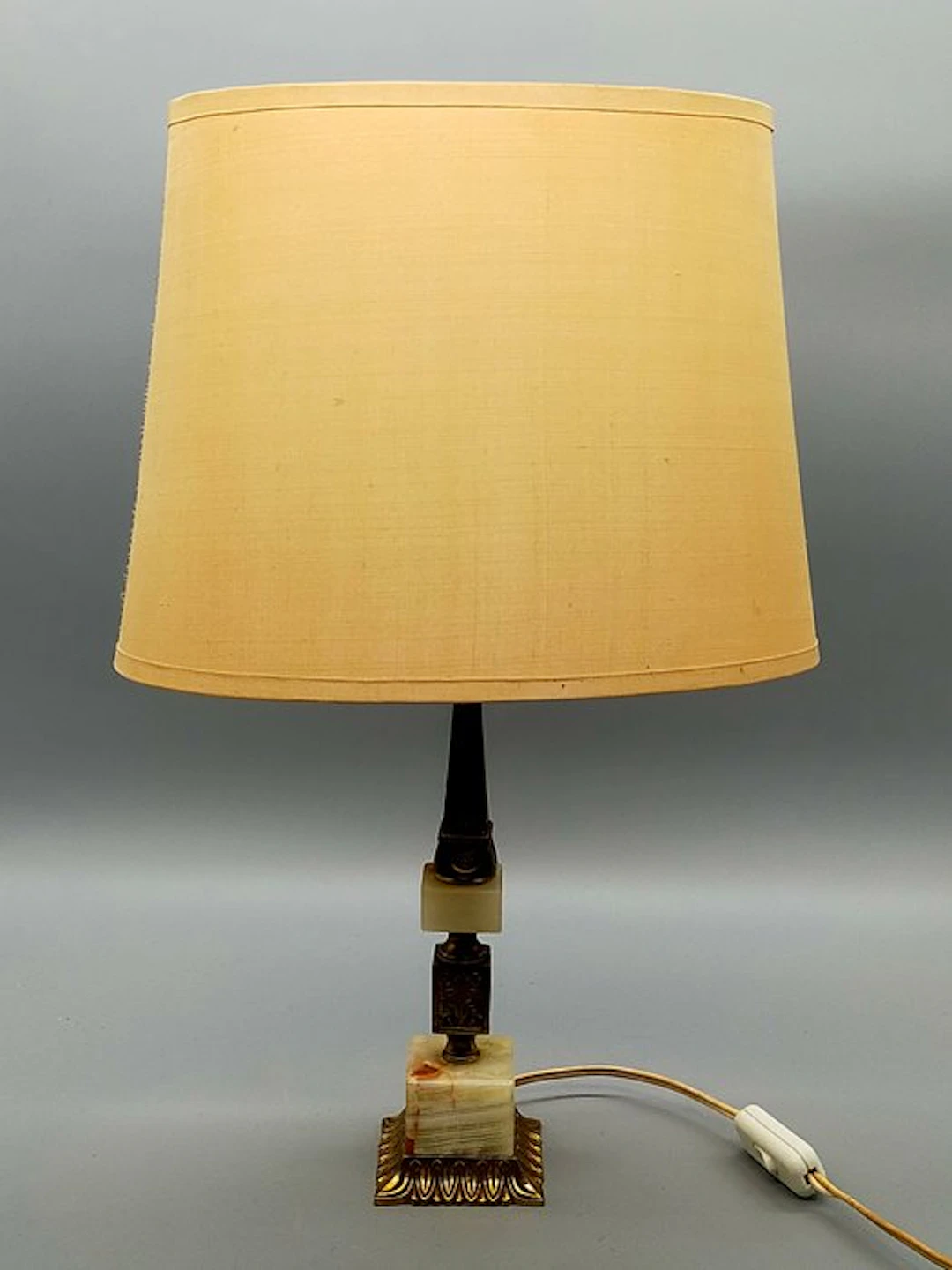 Klassische Tischleuchte – Onyx Marmor & Messing Fuß - Table lamp -