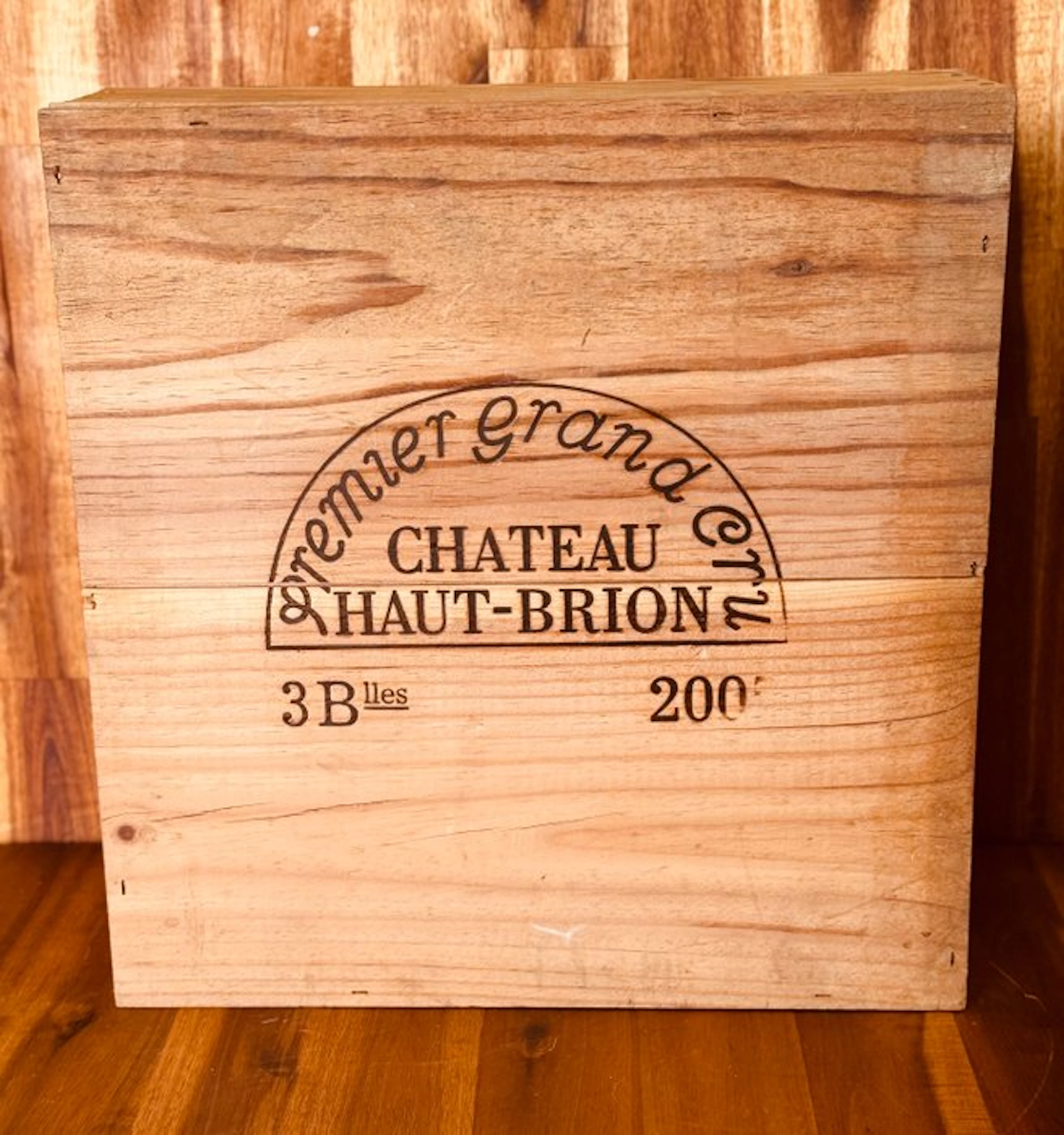 2005 Chateau Haut Brion - Pessac-Léognan 1er Grand Cru...
