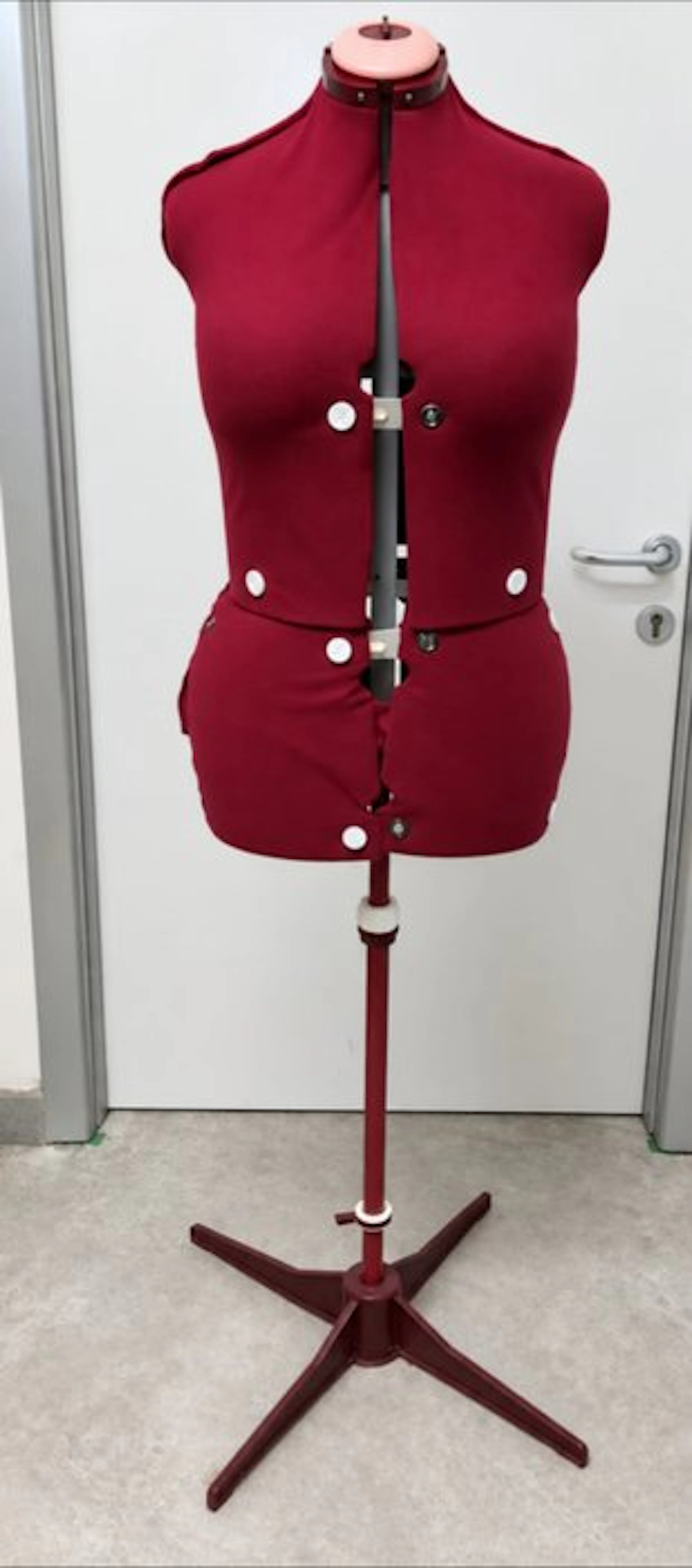Singer - Singer - Mannequin - 131 - Steel, Polyester