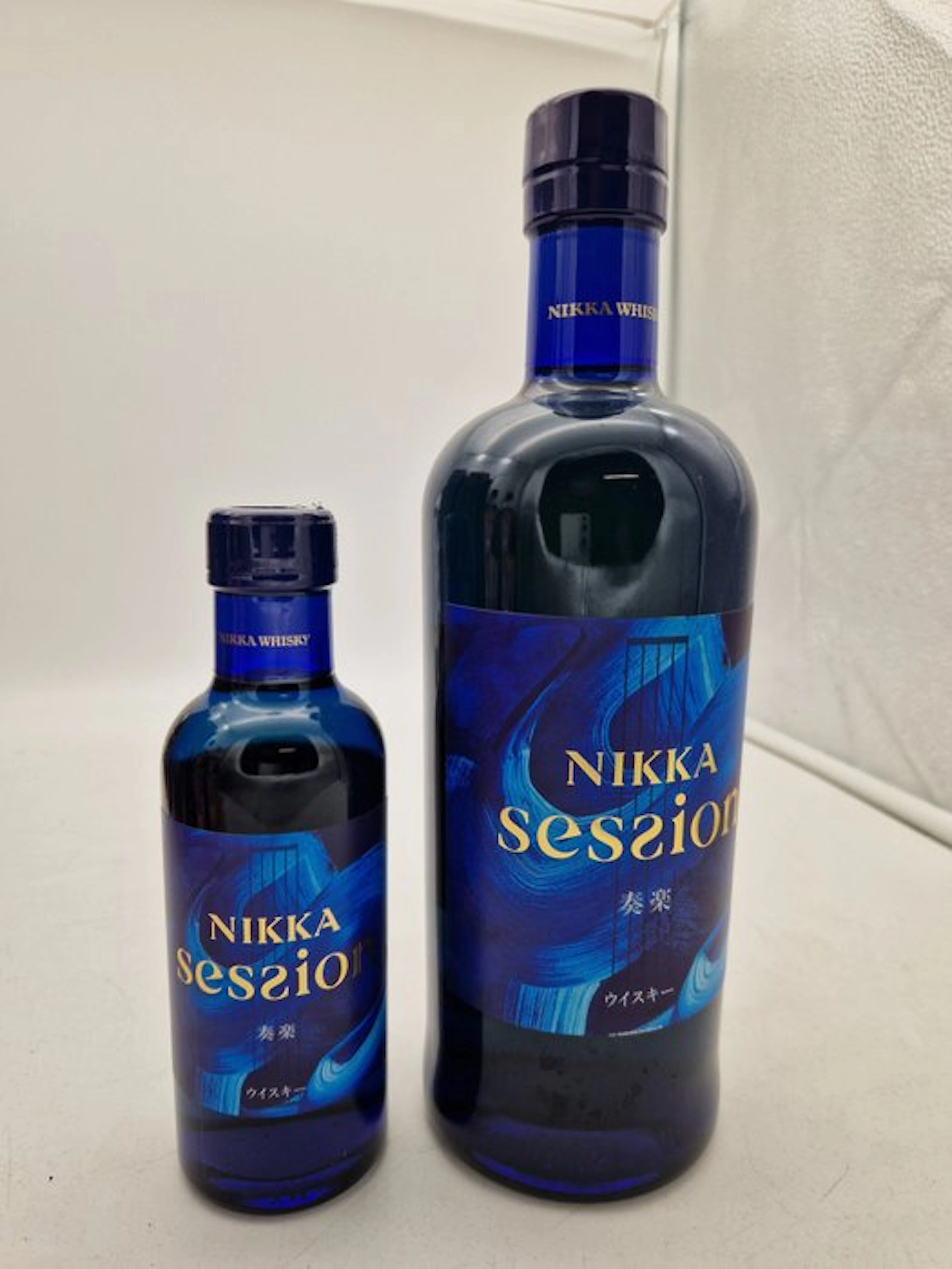 Nikka Session - Nikka - 700ml, 180ml - 2 bottles