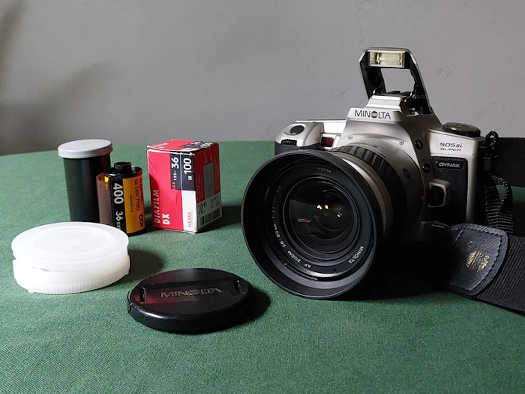 Minolta 505si Super & AF Zoom 3.5–5.6/28–80mm | Single lens reflex camera (SLR)