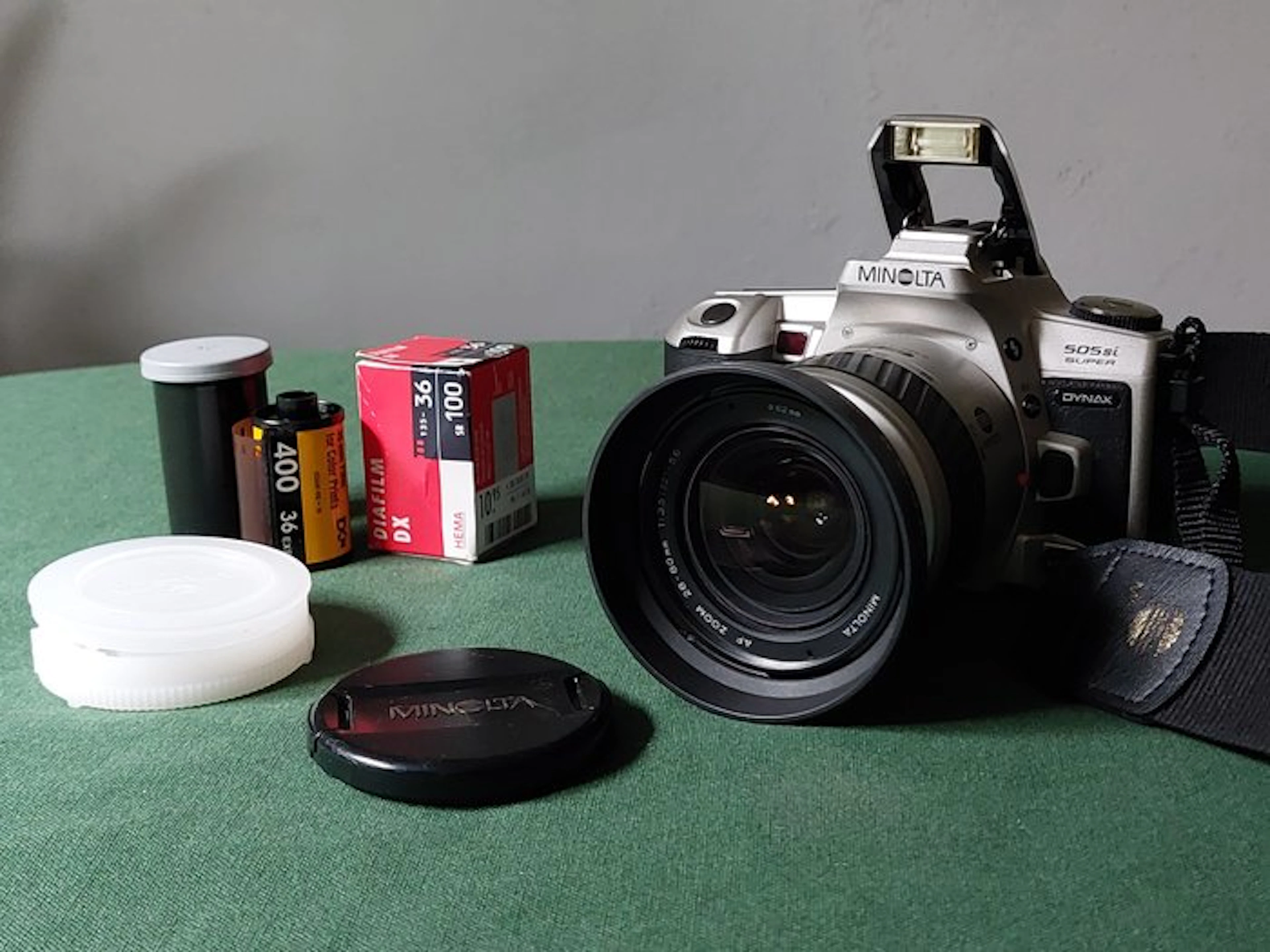 Minolta 505si Super & AF Zoom 3.5–5.6/28–80mm | Single lens reflex camera (SLR)