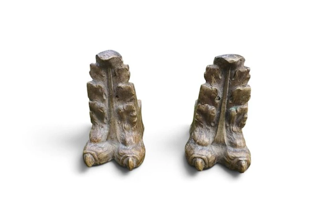 Decorative ornament (2) - France - 19th-century claw feet