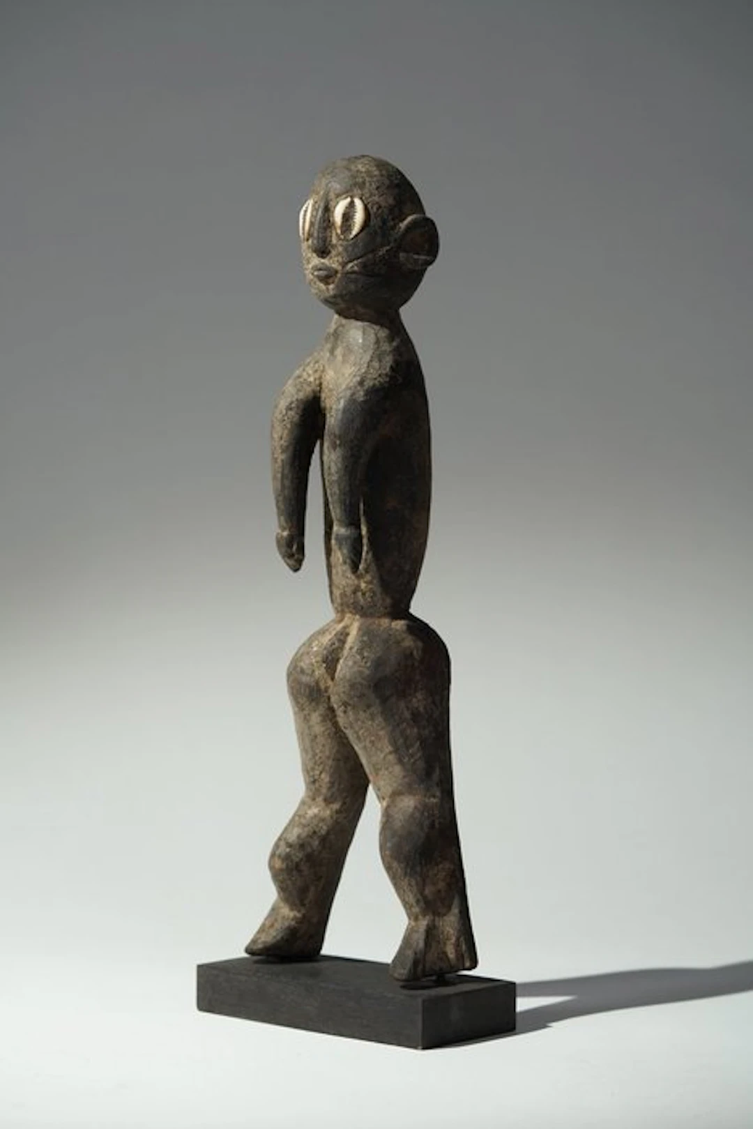 A wooden sculpture - Losso - Togo (No reserve price)