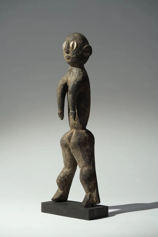 A wooden sculpture - Losso - Togo (No reserve price)