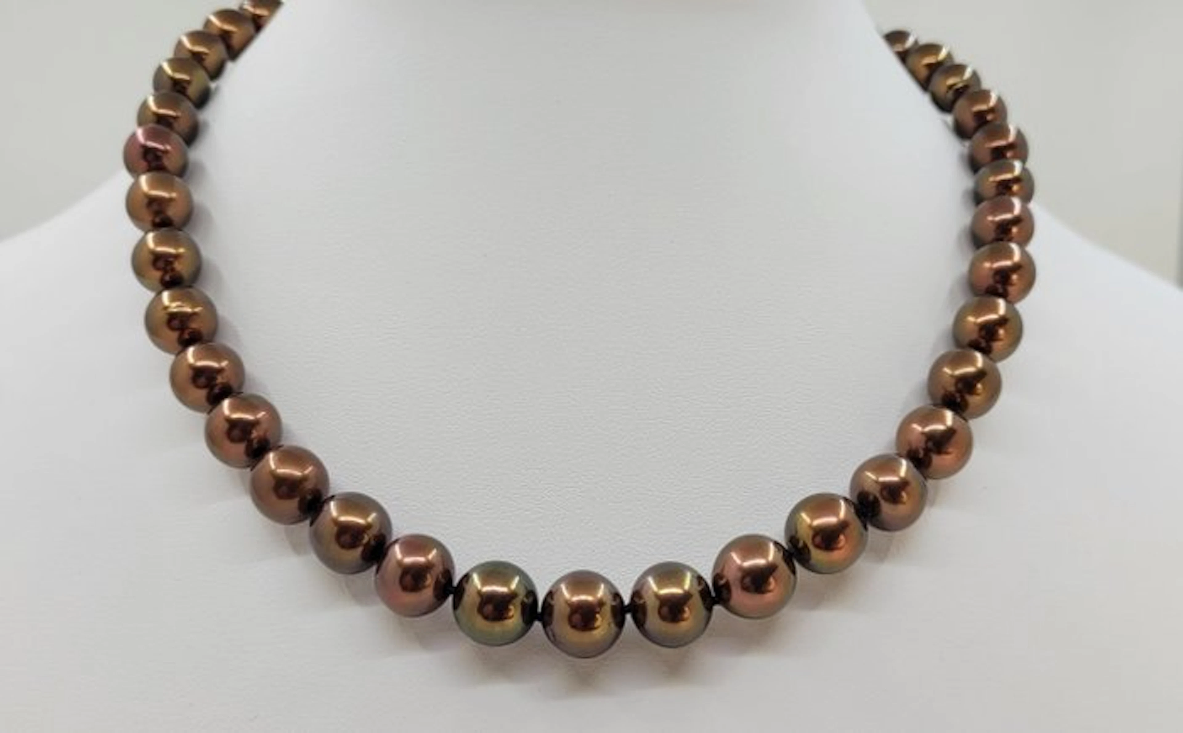 Necklace - 14 kt