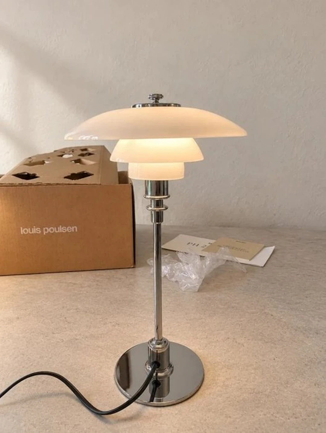 Louis Poulsen - Poul Henningsen - Table lamp - PH 2/1...