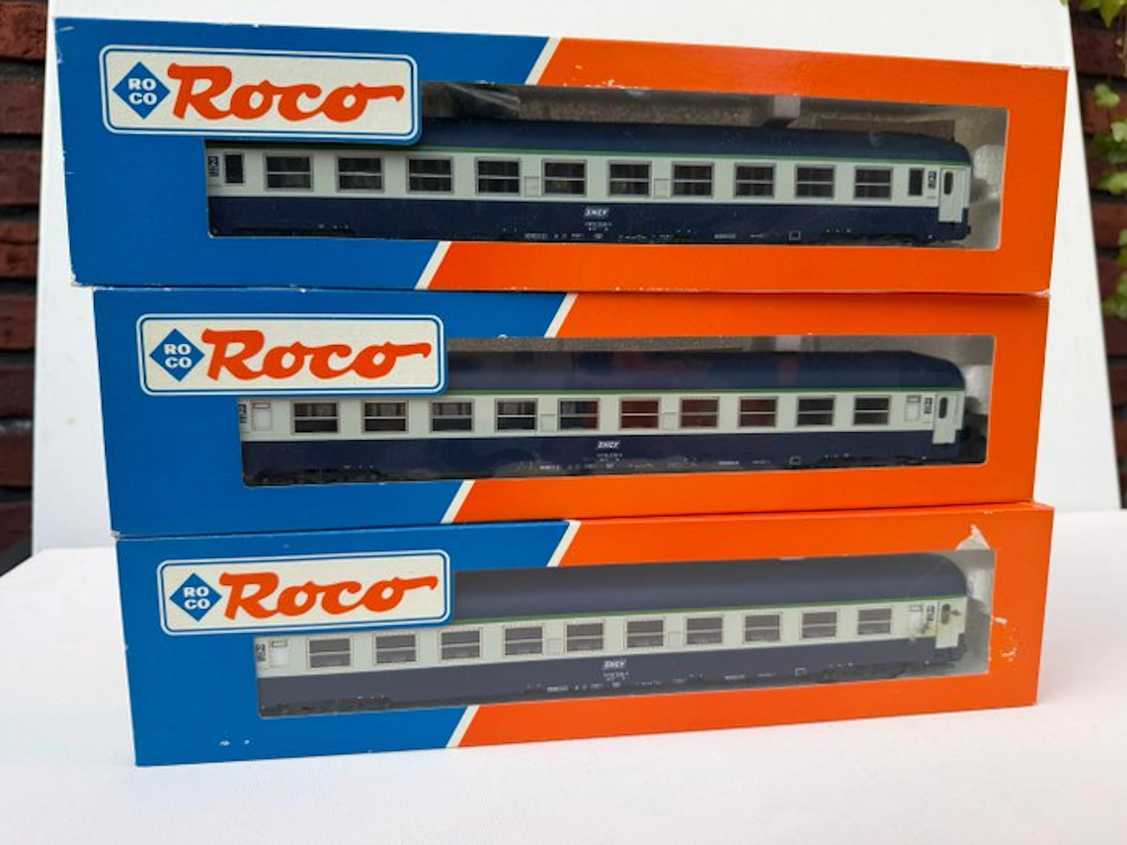 Roco H0 - 44602 - Model train passenger carriage (3)...