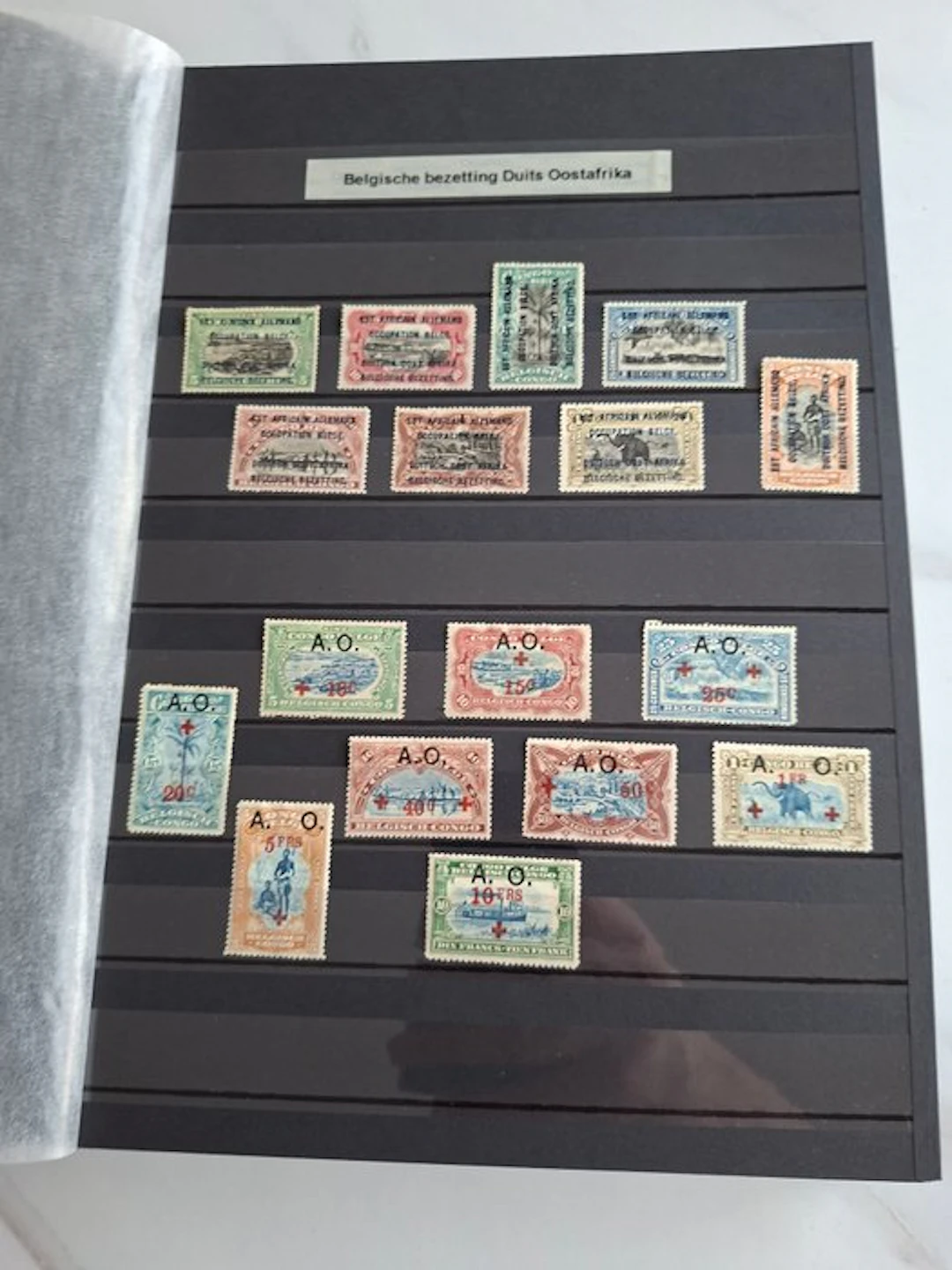 Burundi - Burundi and Rwanda. A nice collection with many motifs.