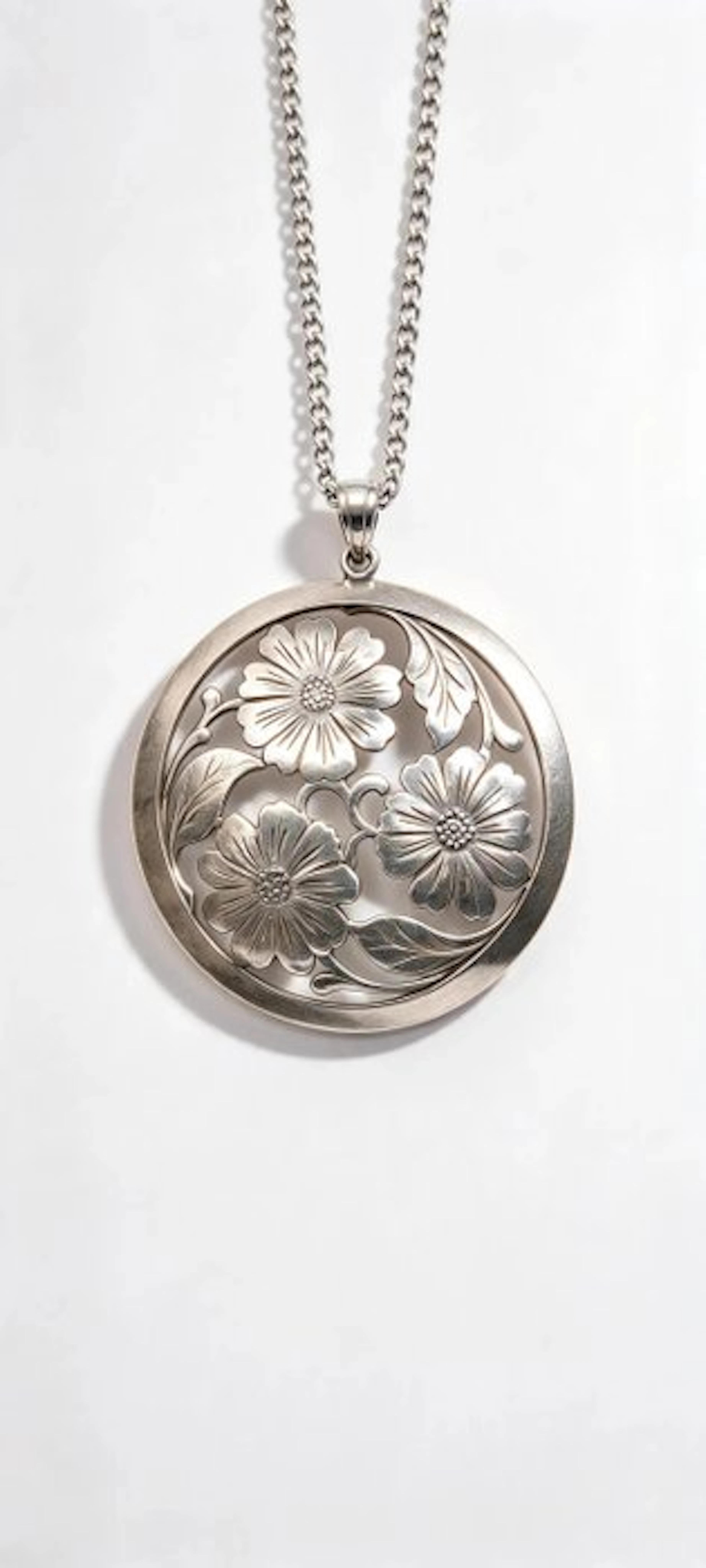 No reserve price - Necklace with pendant Silver