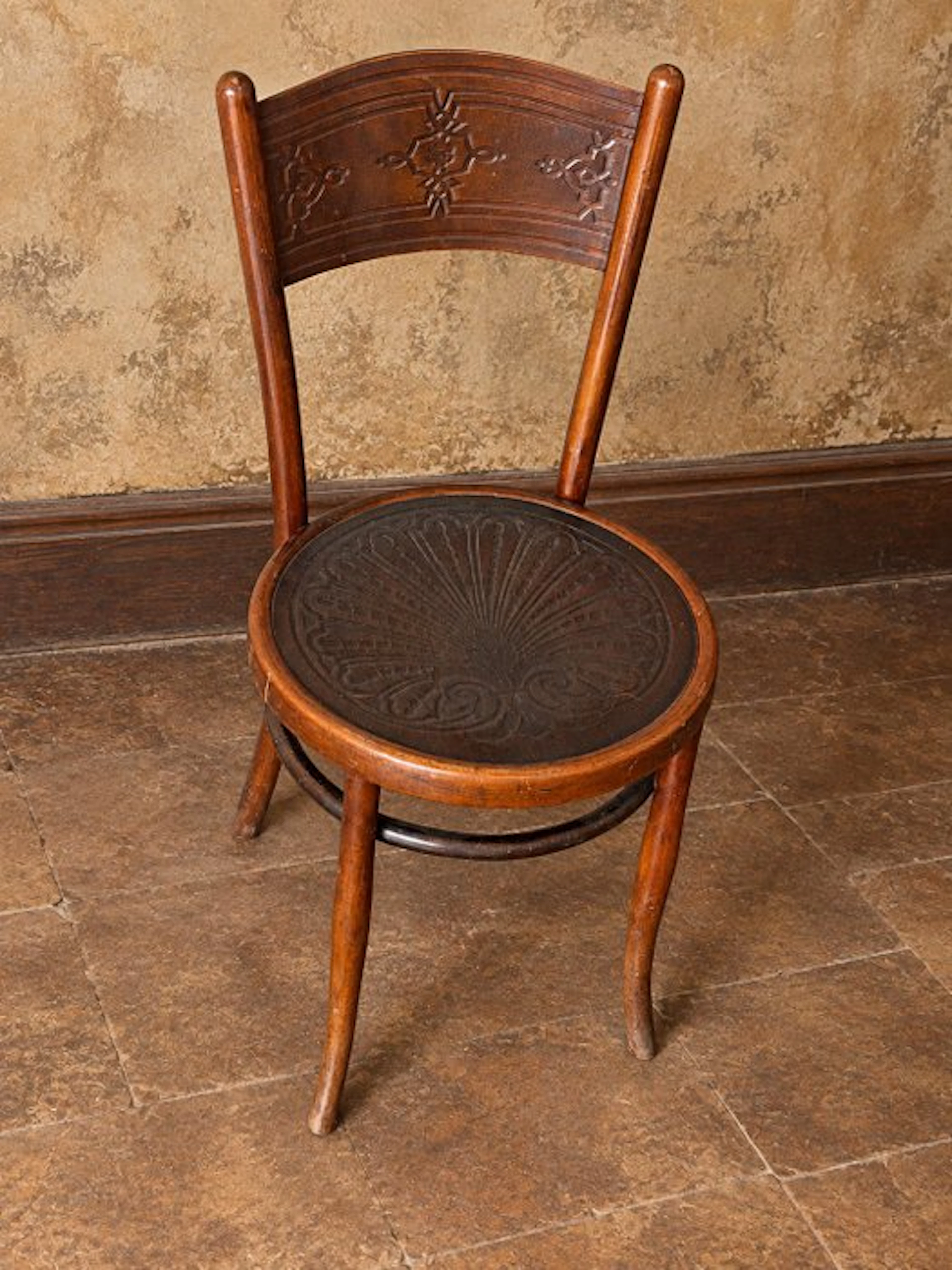 J.&J. Kohn - Chair - Wood - Ready, Kohn