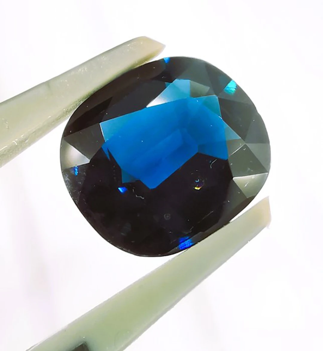 No reserve price - 1 pcs Blue Sapphire - 4.01 ct...