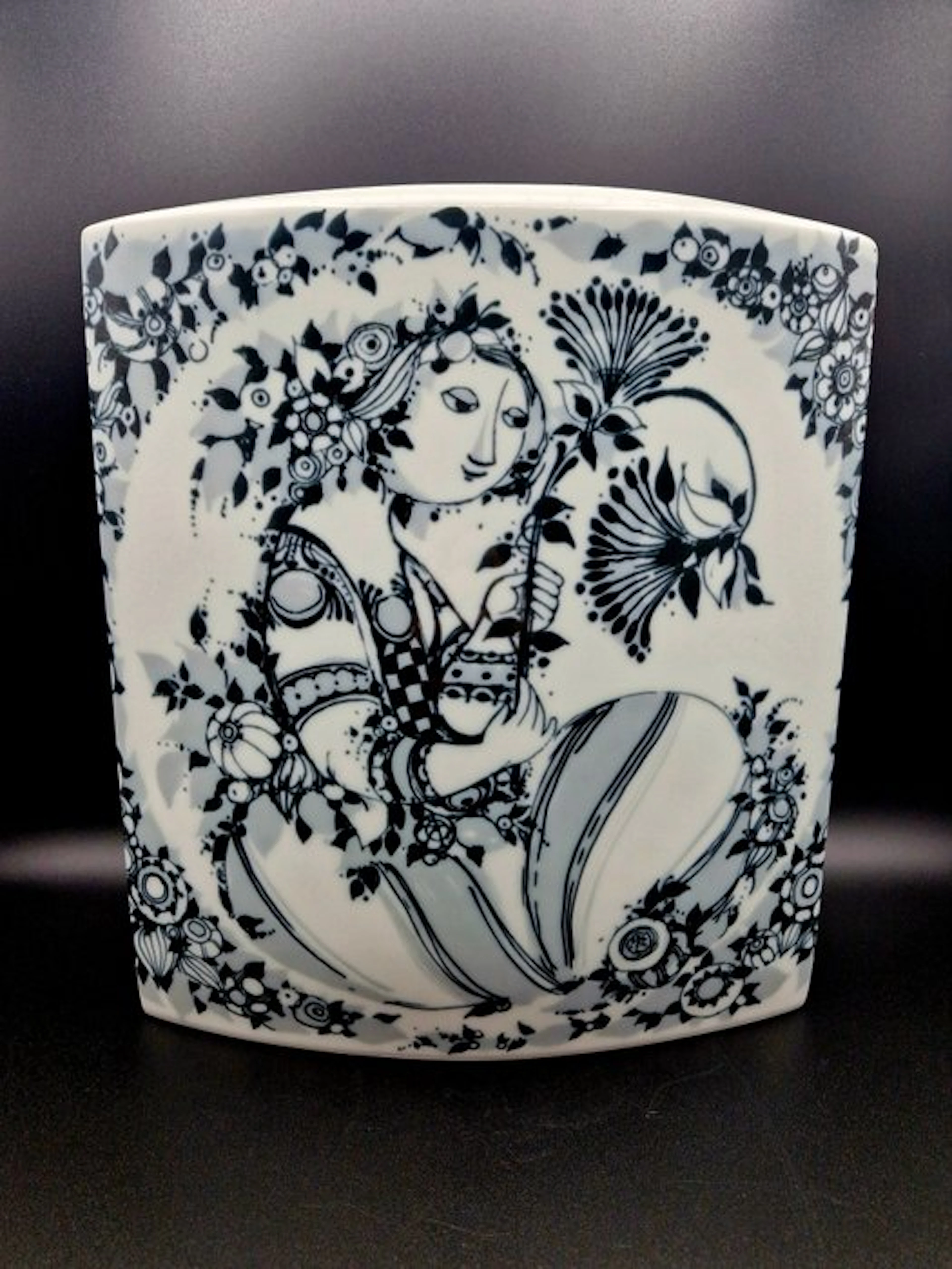 Rosenthal - Bjørn Wiinblad - Vase - Girl with flowers - Porcelain