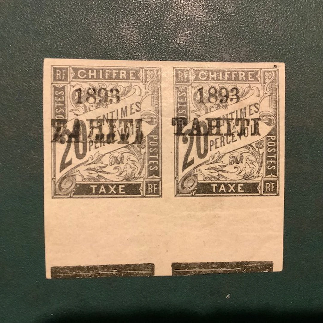 Tahiti 1893 - Pair of 20 centimes postage due stamps with...