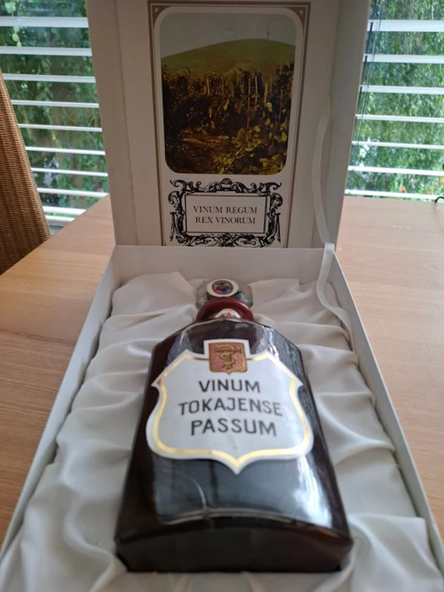 1979 Vinum Tokajense Passum - Tokaj 5 Puttonyos - 1 Bottle (0.75L)