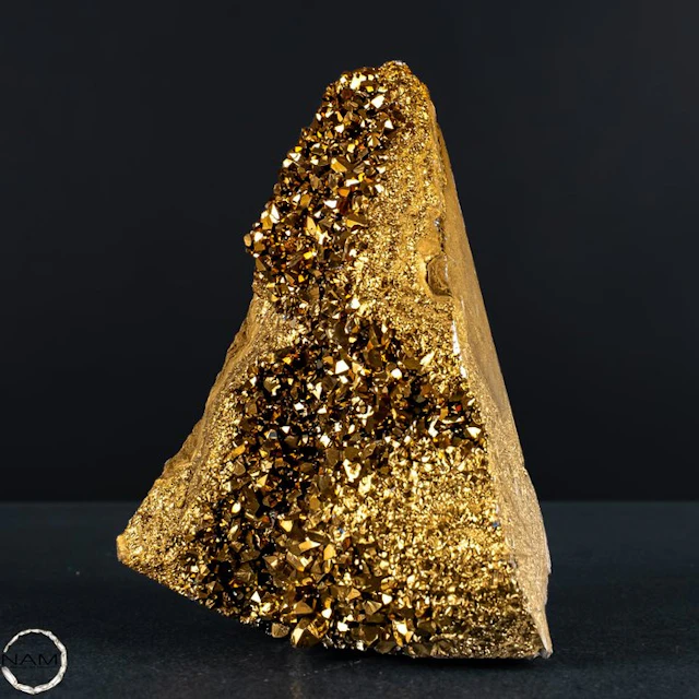 Spectacular Gold Aura Amethyst Druzy with an intense metallic shine- 441.37 g