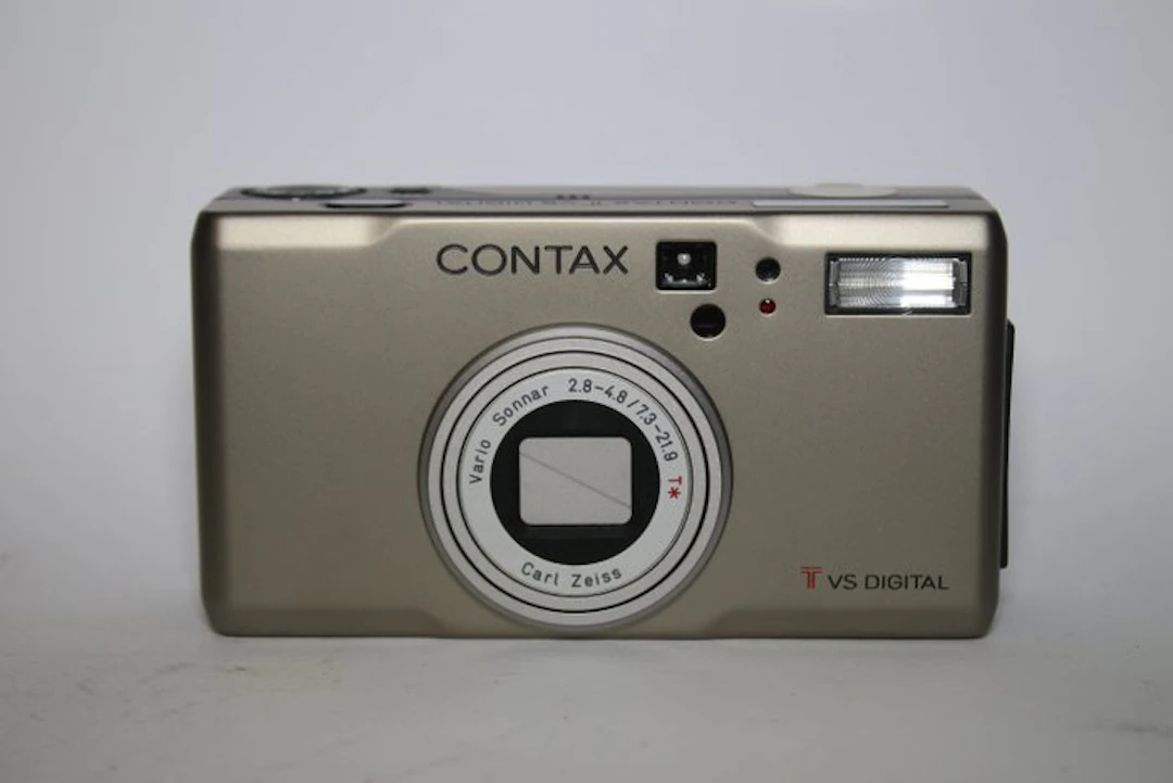 Contax TVS Digital Digital camera