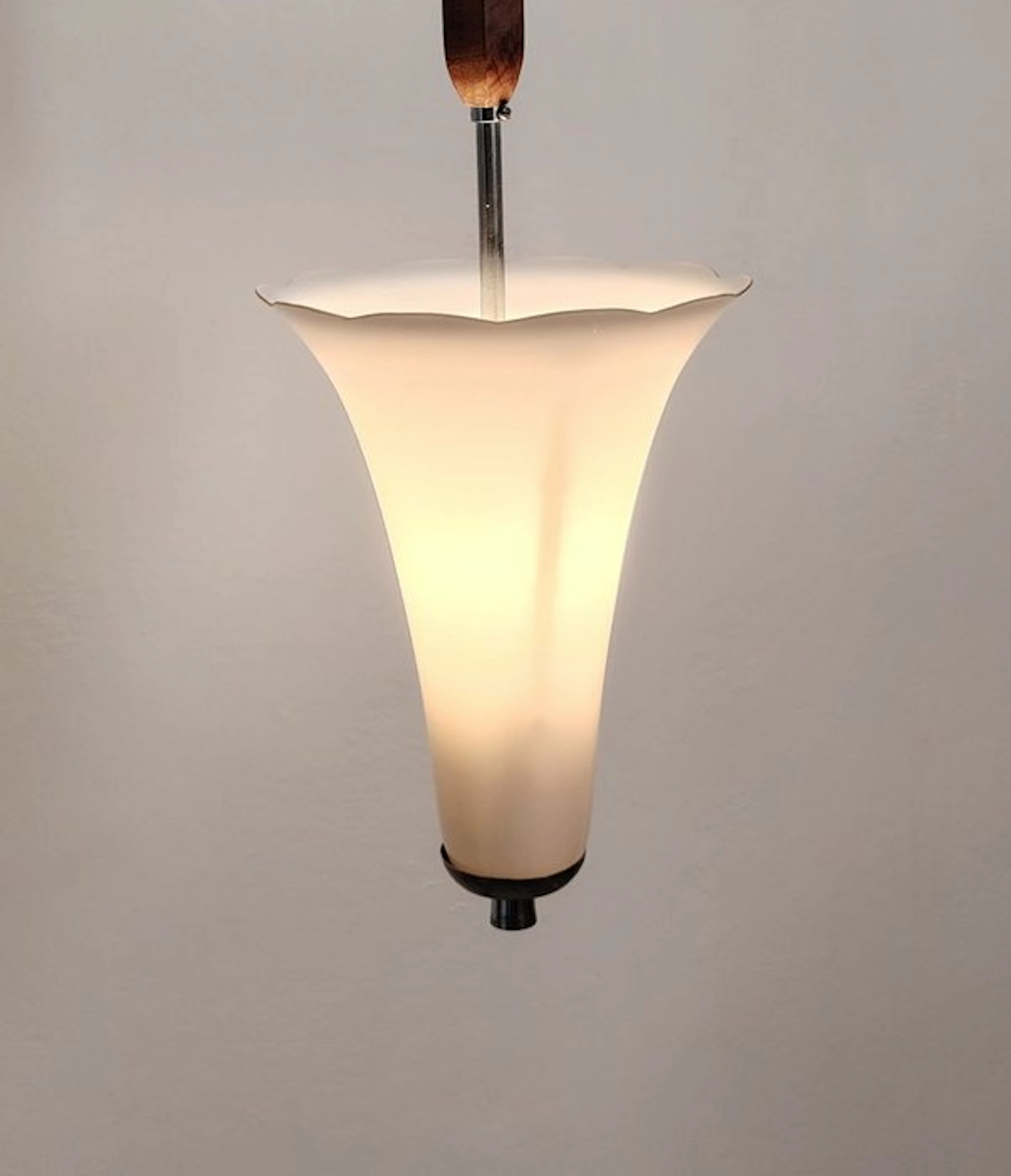 Hanging lamp - Opaline glass - Vintage pendant lamp